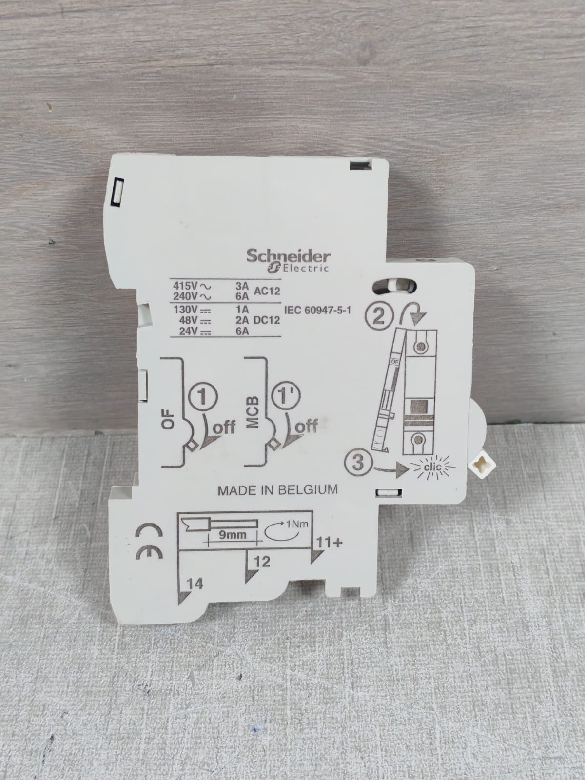 Schneider Electric 26924 SCHNEIDER ELECTRIC 26924 ON-OFF AUXILIARY SWITCH 5
