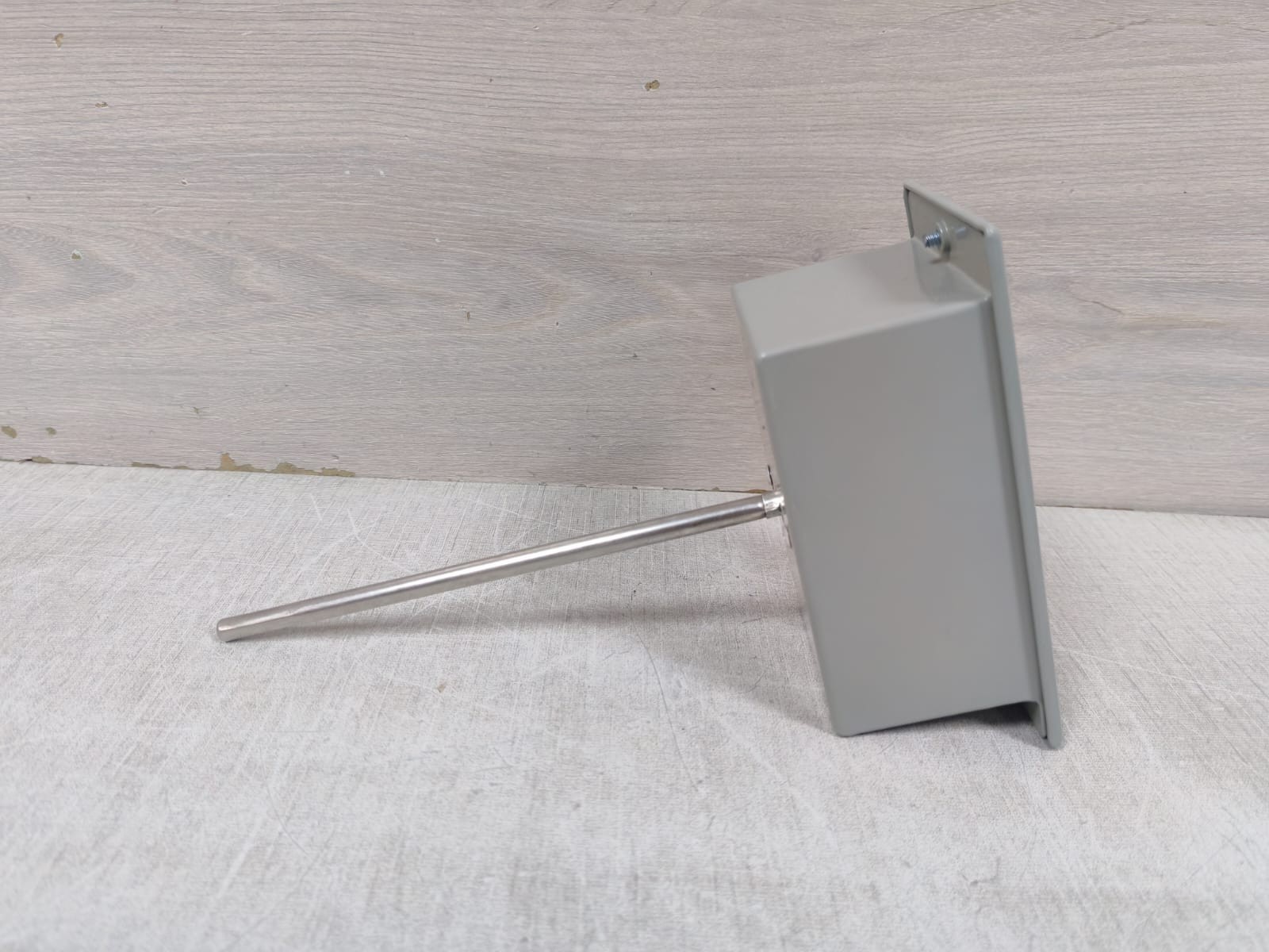 Mamac Systems TE-703-D-12-B MAMAC SYSTEMS TE-703-D-12-B PIPE TEMPERATURE SENSOR 4