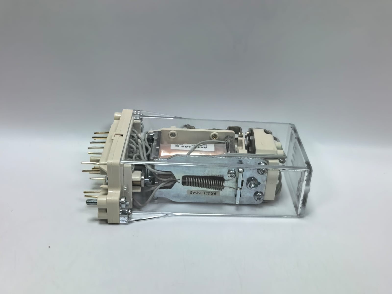ABB RXME 1 RK 221 052-AS ABB RXME 1 RK 221 052-AS 220-250V RELAY 5