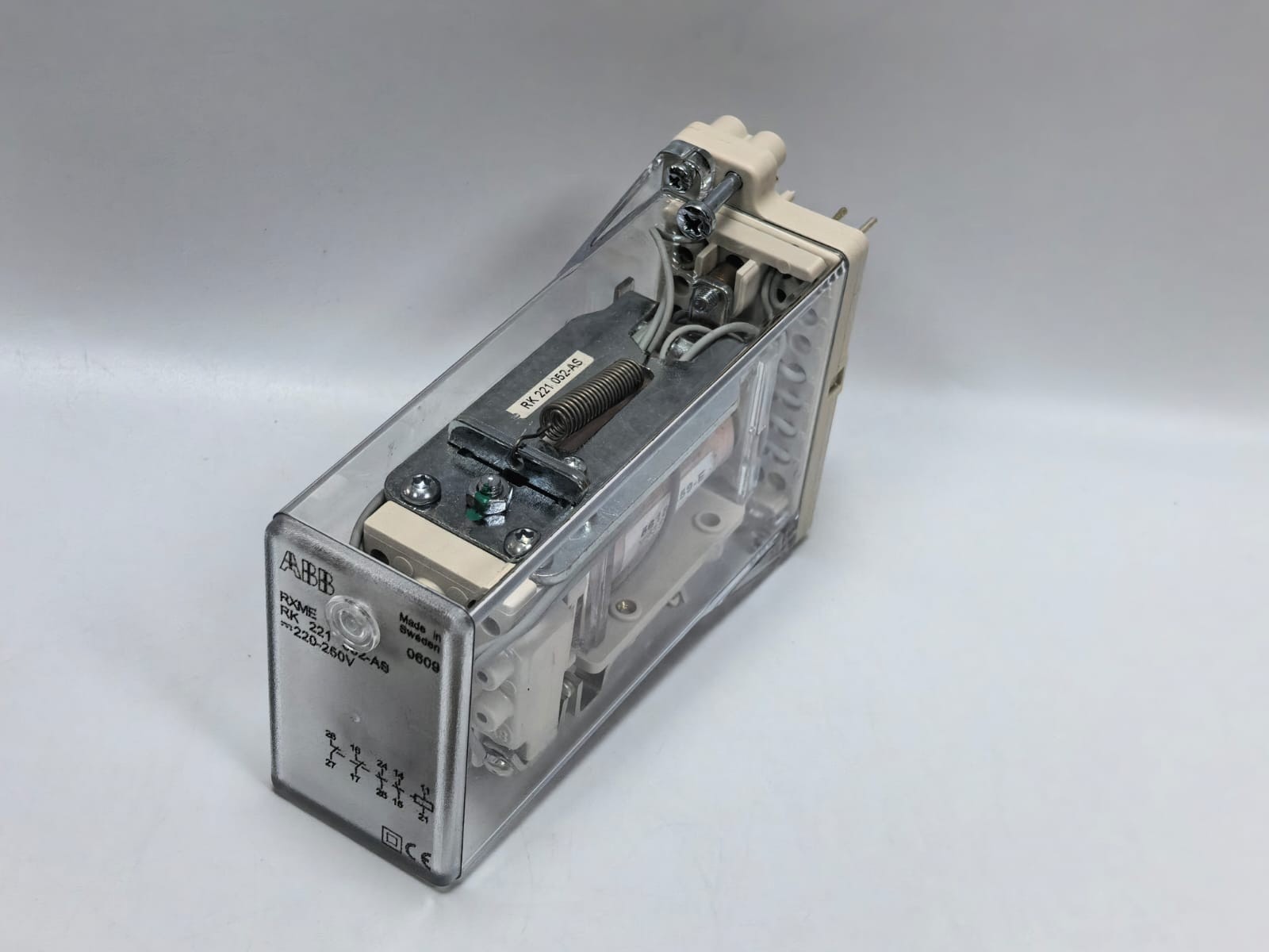 ABB RXME 1 RK 221 052-AS ABB RXME 1 RK 221 052-AS 220-250V RELAY 9