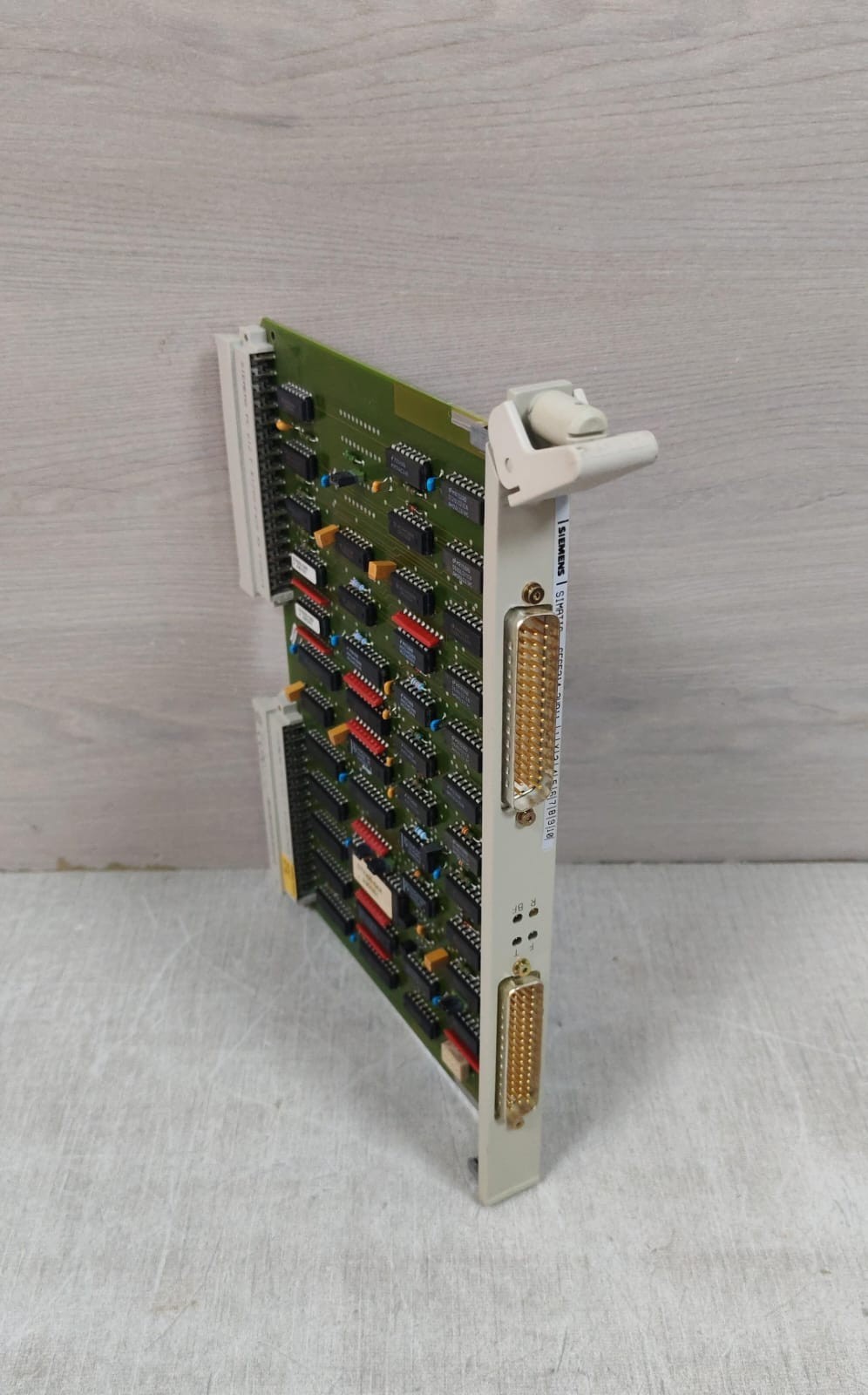 Siemens 6ES5314-3UR11 Siemens 6ES5314 3UR11 Simatic 6ES5314 3UR11 Interface Module 7