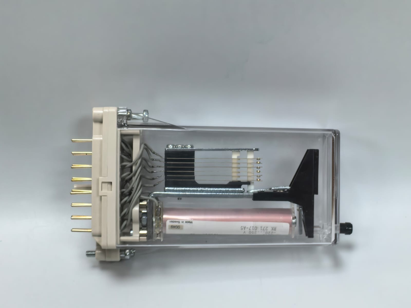 ABB RXSF 1 RK 271 017-AS ABB RXSF 1 RK 271 017-AS AUXILIARY RELAY 220-250V 3