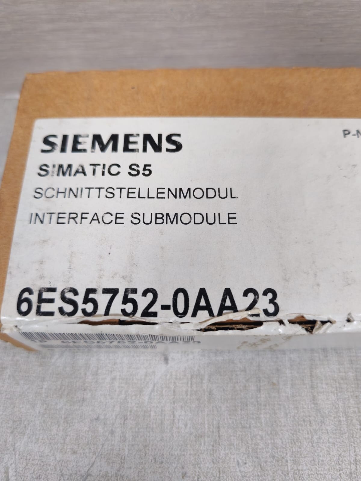 Siemens 6ES5752-0AA23 SIEMENS SIMATIC S5 6ES5752-0AA23 INTERFACE SUBMODULE 9