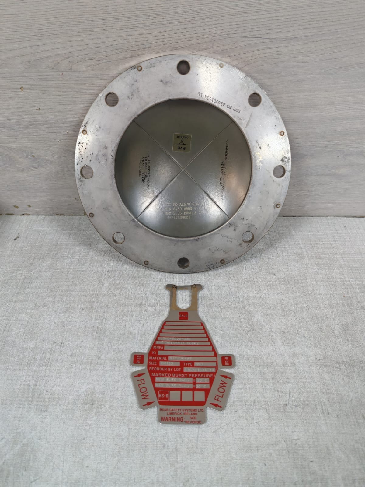 BS & B SAFETY SYSTEM A1670163A-1A BS & B SAFETY SYSTEM A1670163A-1A RUPTURE DISK DEVICES 2