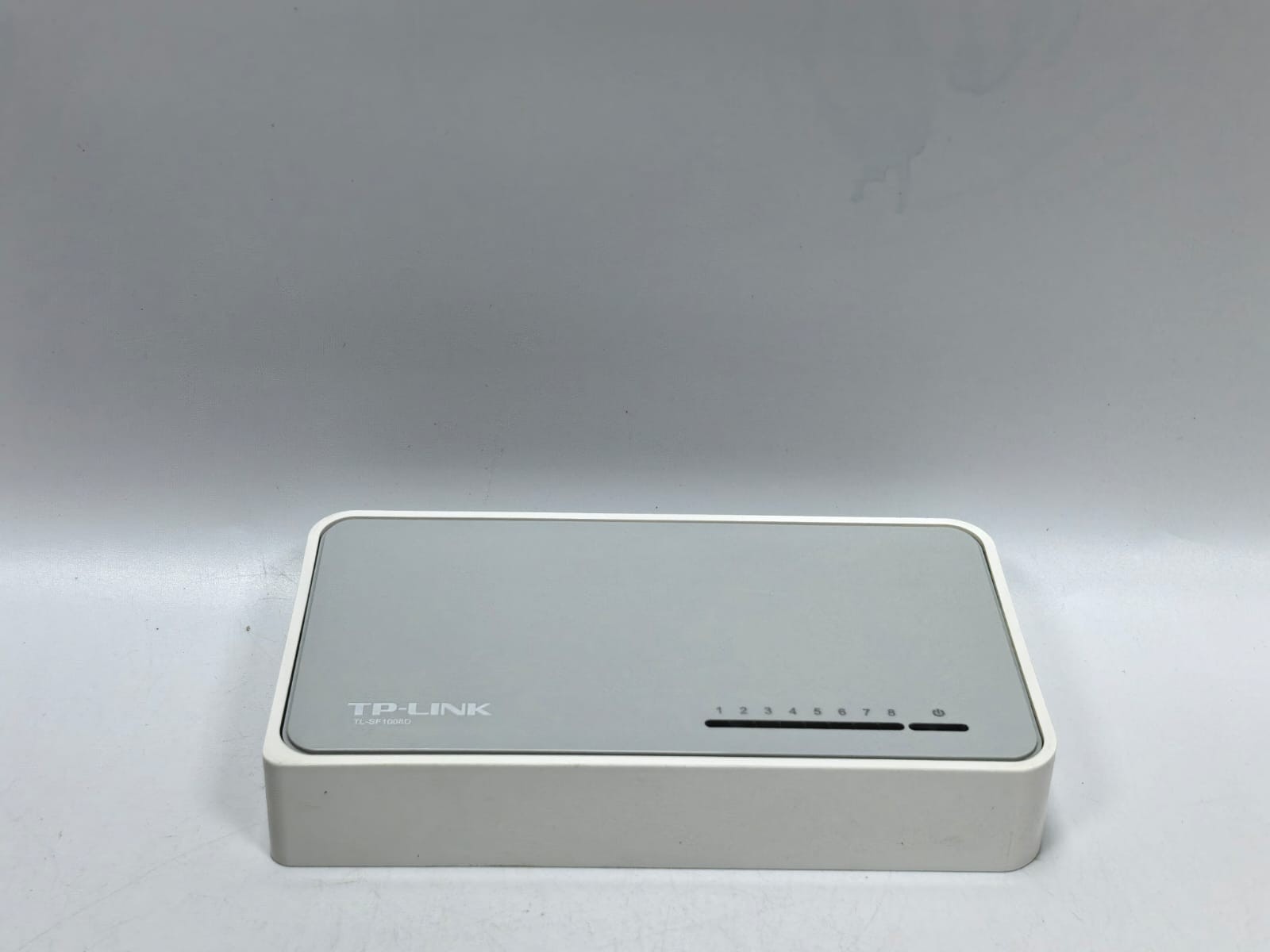 TP-LINK PORT-10 TP-LINK TL-SF1008D 8-PORT 10/100 MBPS DESKTOP SWITCH 4