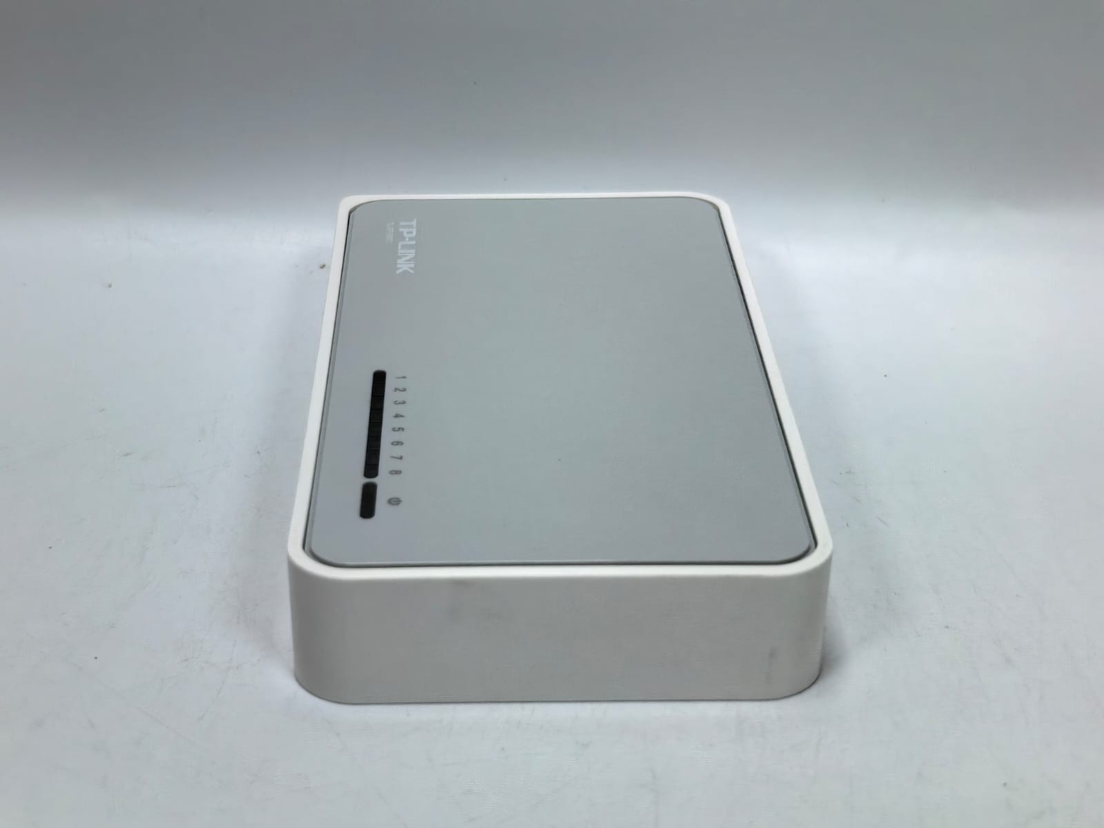 TP-LINK PORT-10 TP-LINK TL-SF1008D 8-PORT 10/100 MBPS DESKTOP SWITCH 5