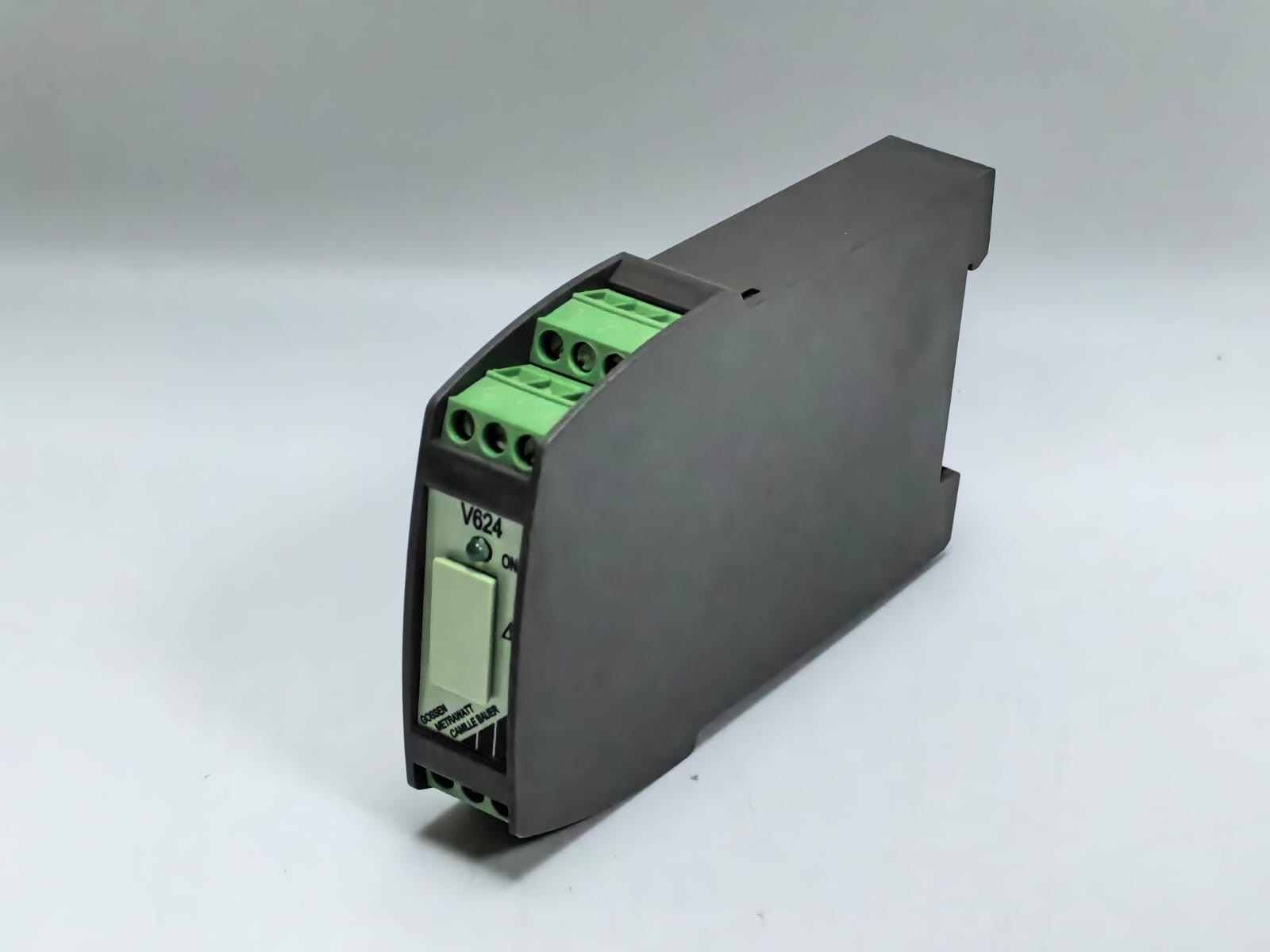 Camille Bauer V624 CAMILLE BAUER AG SINEAX V624 PROGRAMMABLE TEMPERATURE TRANSMITTER 624-3210 10