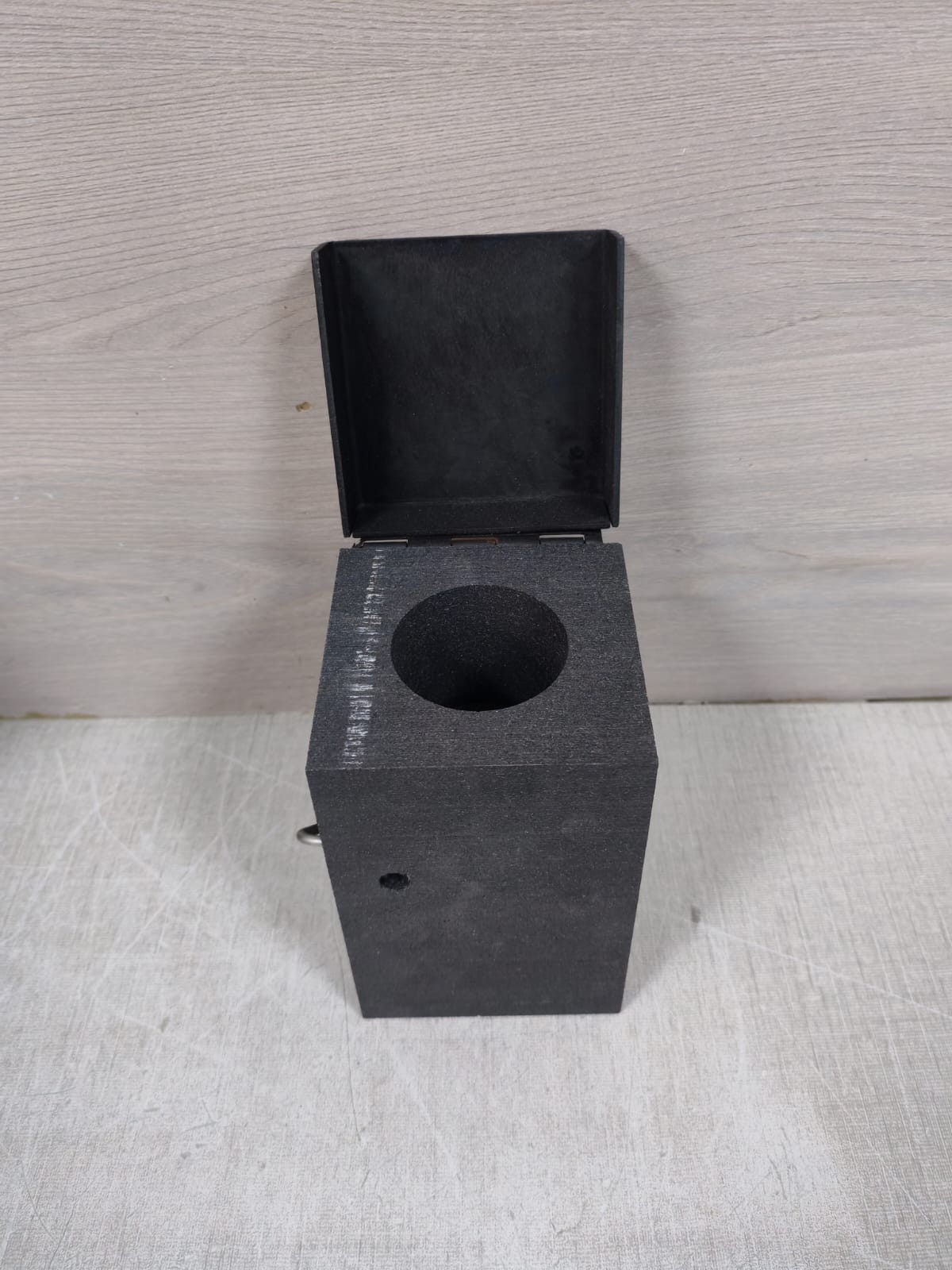 THOMAS BS2-4-254 THOMAS & BETTS FURSEWELD BS2-4-254 25X4MM TAPE TO STEEL SURFACE 4