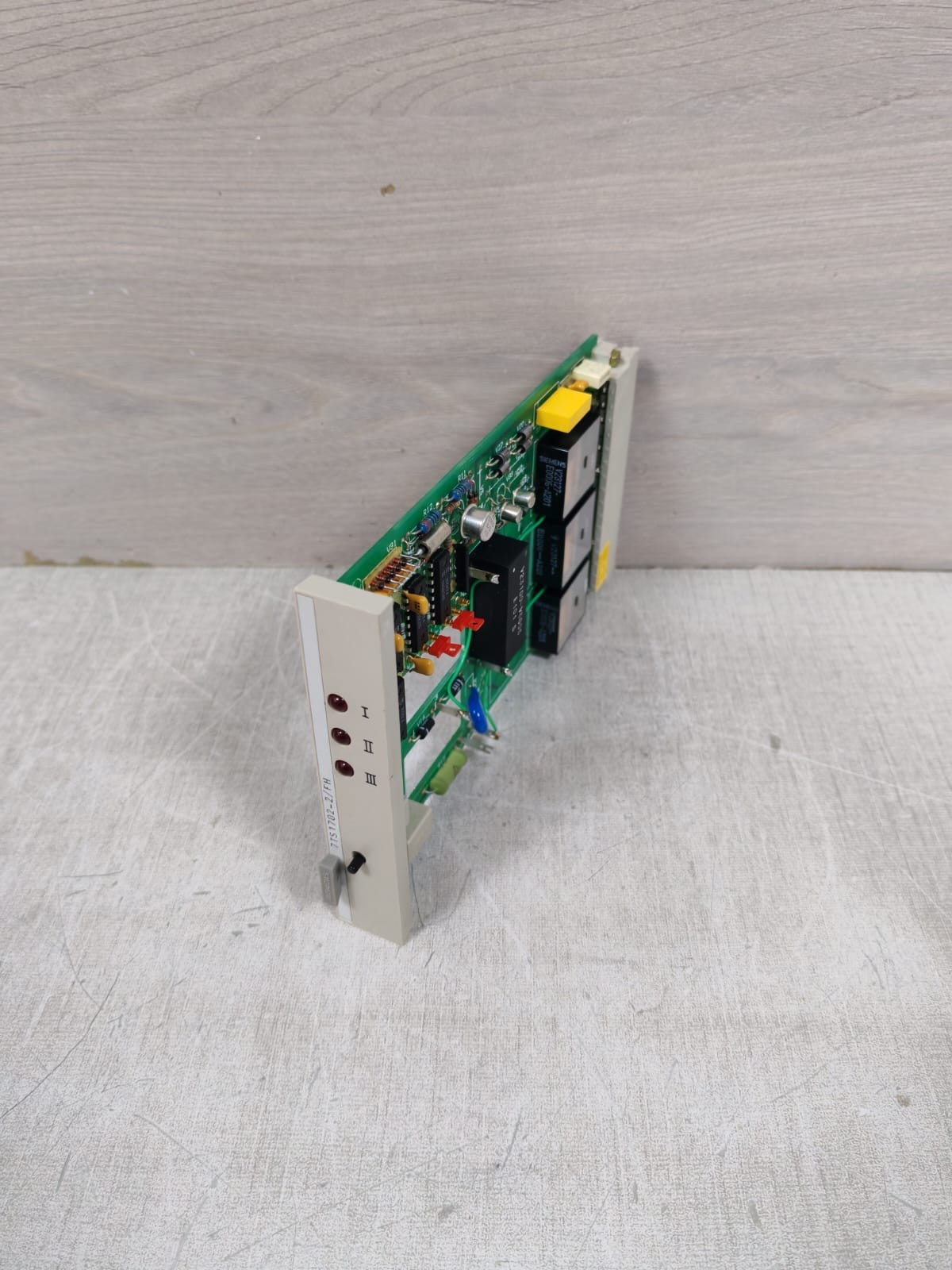 Siemens 7TS1702-2/FH SIEMENS 7TS1702-2/FH MODULE CARD BOARD 4