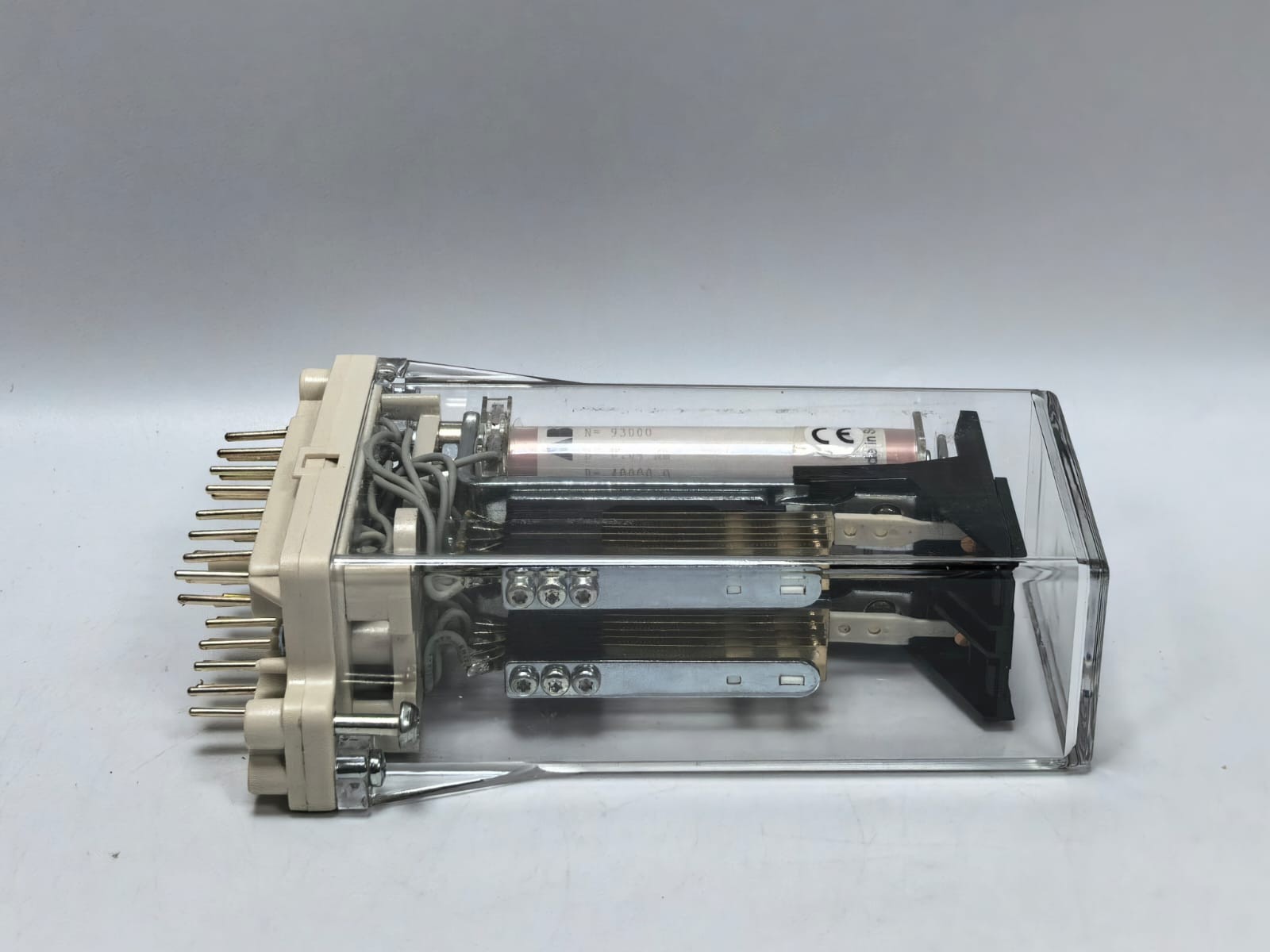 ABB RXSF 1 RK 271 019-AS ABB RXSF 1 RK 271 019-AS AUXILIARY RELAY 220-250V 5