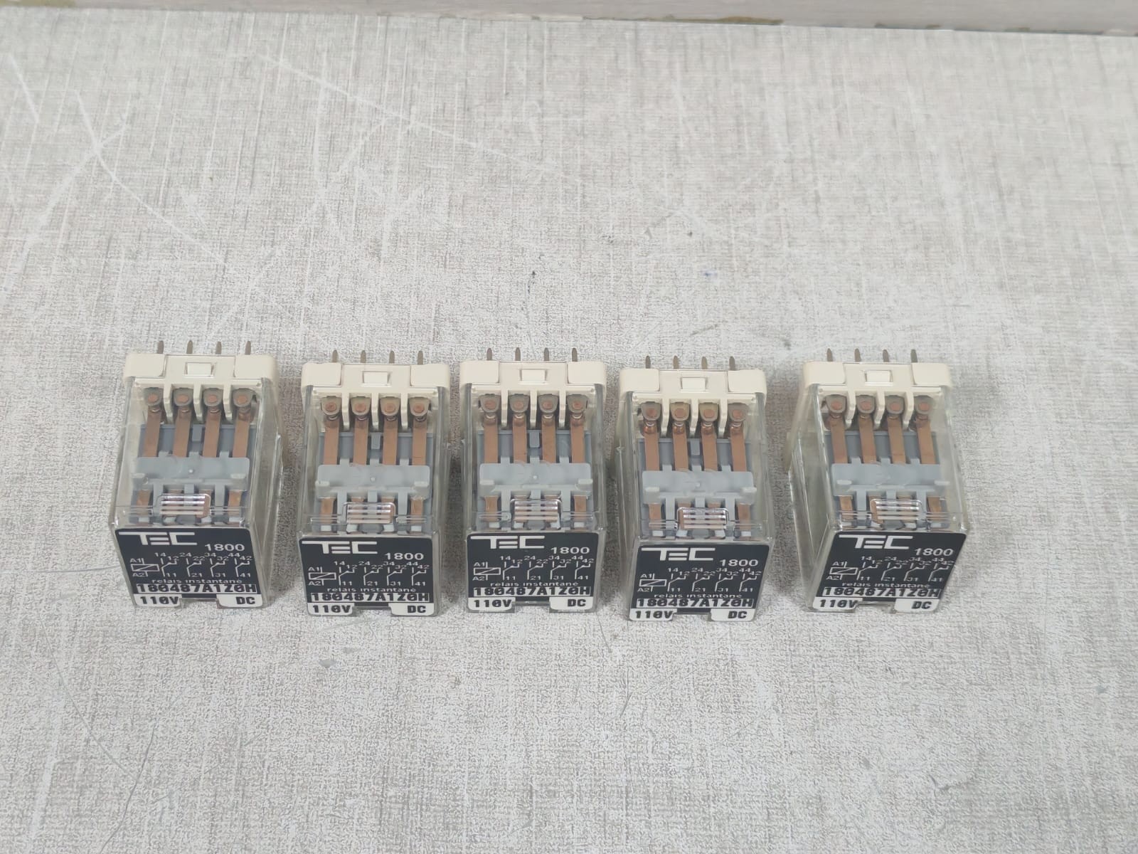 TEC 180487A1Z0H LOT TEC 1800 180487A1Z0H RELAY 110V 2