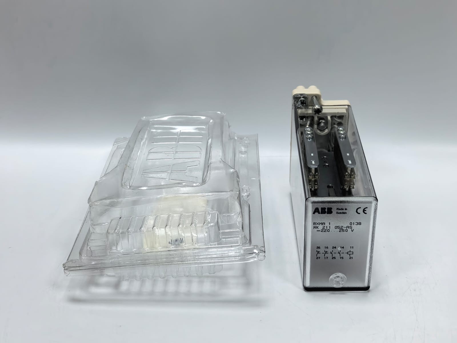 ABB RXMA1 ABB RXMA1 RK 211 052-AS AUXILIARY RELAY 10