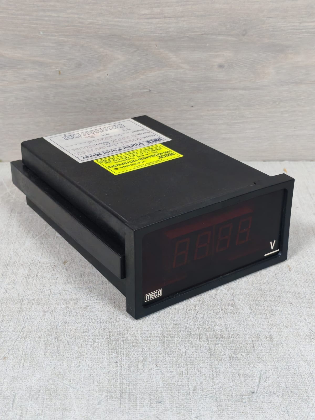 MECO SMP35 MECO SMP35 DIGITAL PANEL METER 230VAC 3