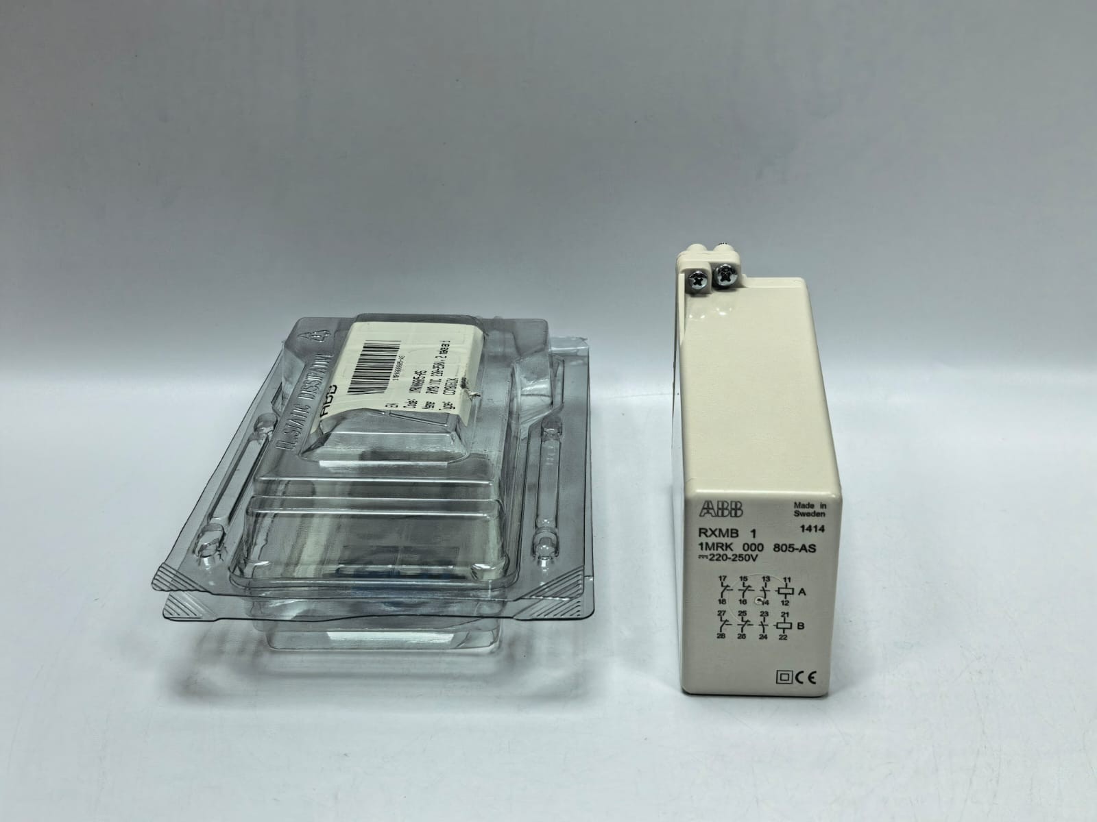 ABB RXMB 1 1MRK 000 805-AS AUXILIARY RELAY 220-250V