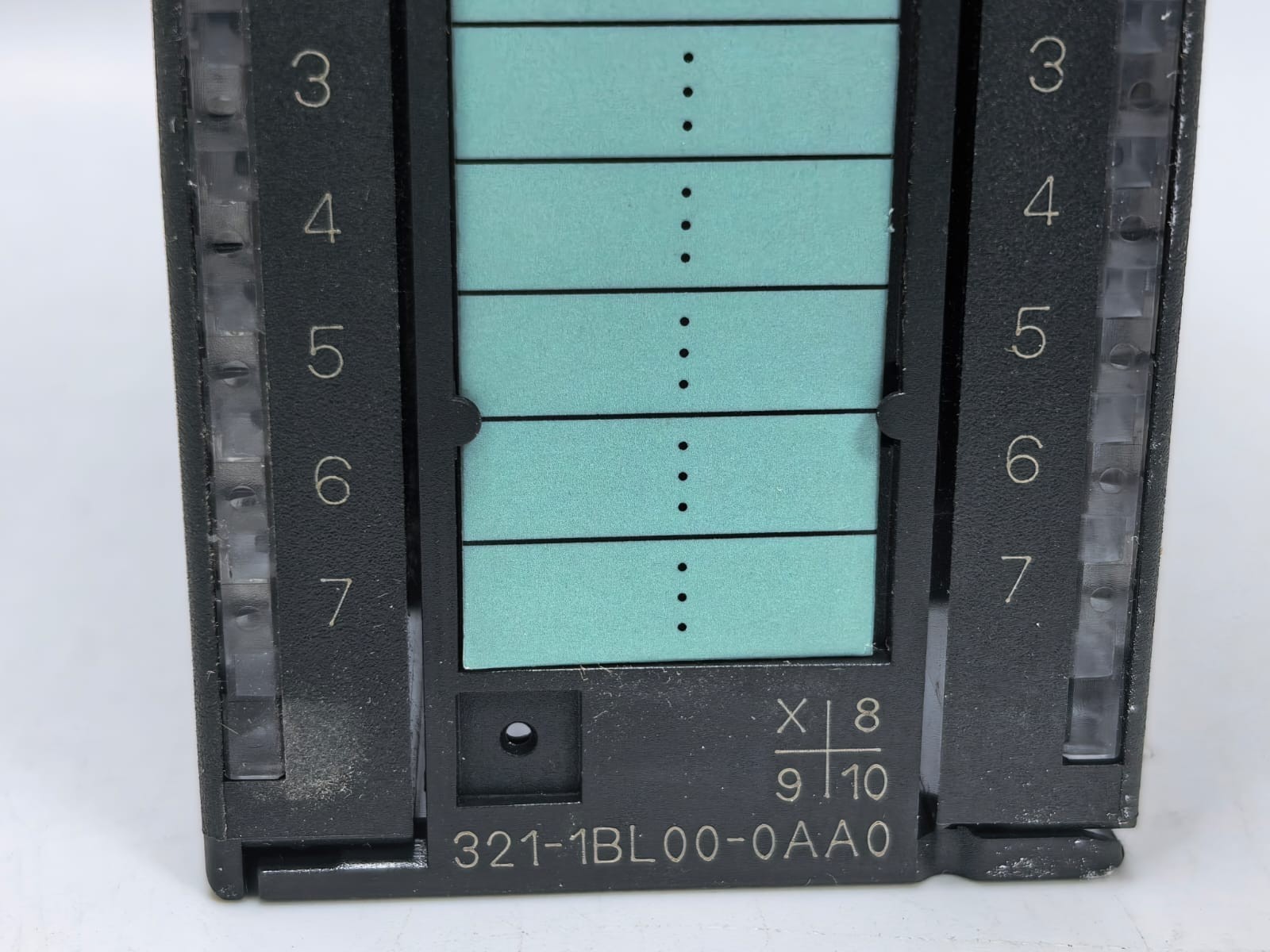Siemens 6ES7 321-1BL00-0AA0 SIEMENS 6ES7 321-1BL00-0AA0 SIMATIC S7-300 DIGITAL INPUT MODULE 7