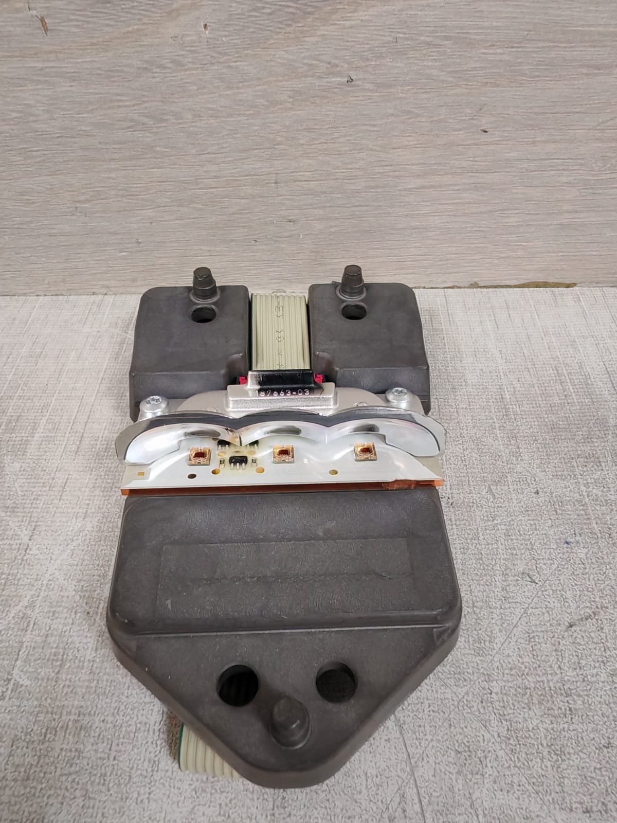 UNKNOWN REH/L-850C-RED-CATIII-FO-0-1 REH/L-850C-RED-CATIII-FO-0-1 RUNWAY EDGE LIGHT 192 570-21/AC 5