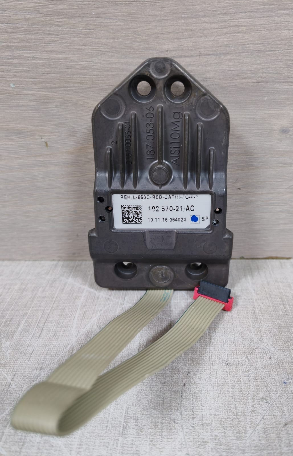 REH/L-850C-RED-CATIII-FO-0-1 RUNWAY EDGE LIGHT 192 570-21/AC