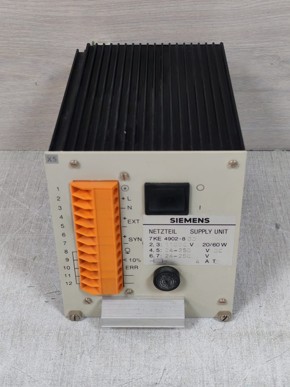 Siemens 7KE4902-8BD SIEMENS 7KE4902-8BD 110DCV POWER SUPPLY UNIT 9