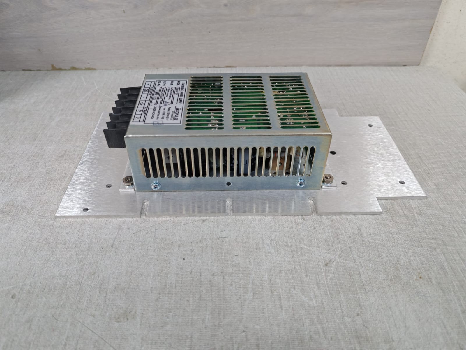 ABSOPULSE MIW100-130FT ABSOPULSE MIW100-130FT SWITCHING POWER SUPPLY 95-264VAC/2A RMS 9