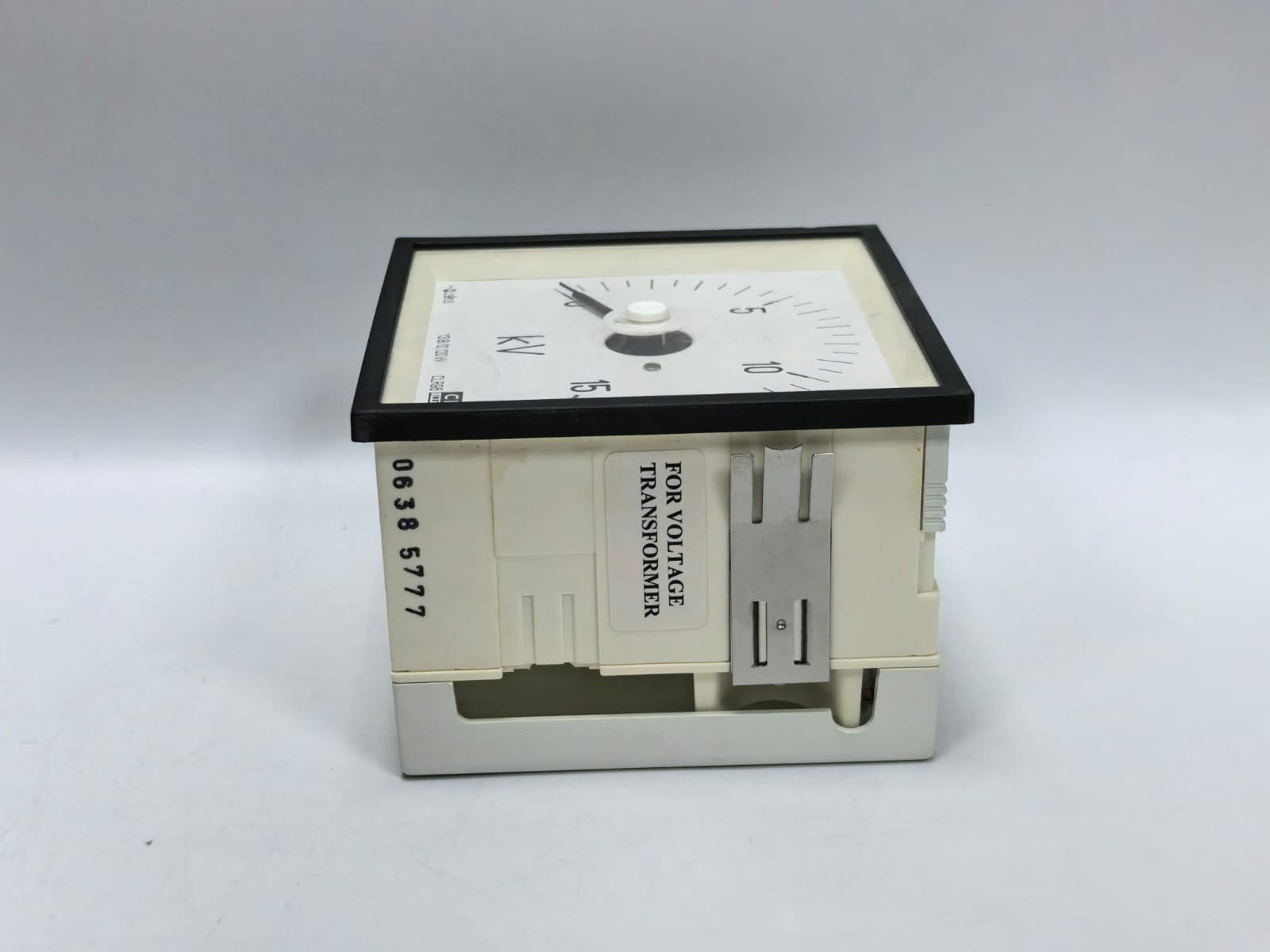 CEWE CLR96 CEWE INSTRUMENTS CLR96 VOLT ANALOG PANEL METER 9489 0-15KV 6