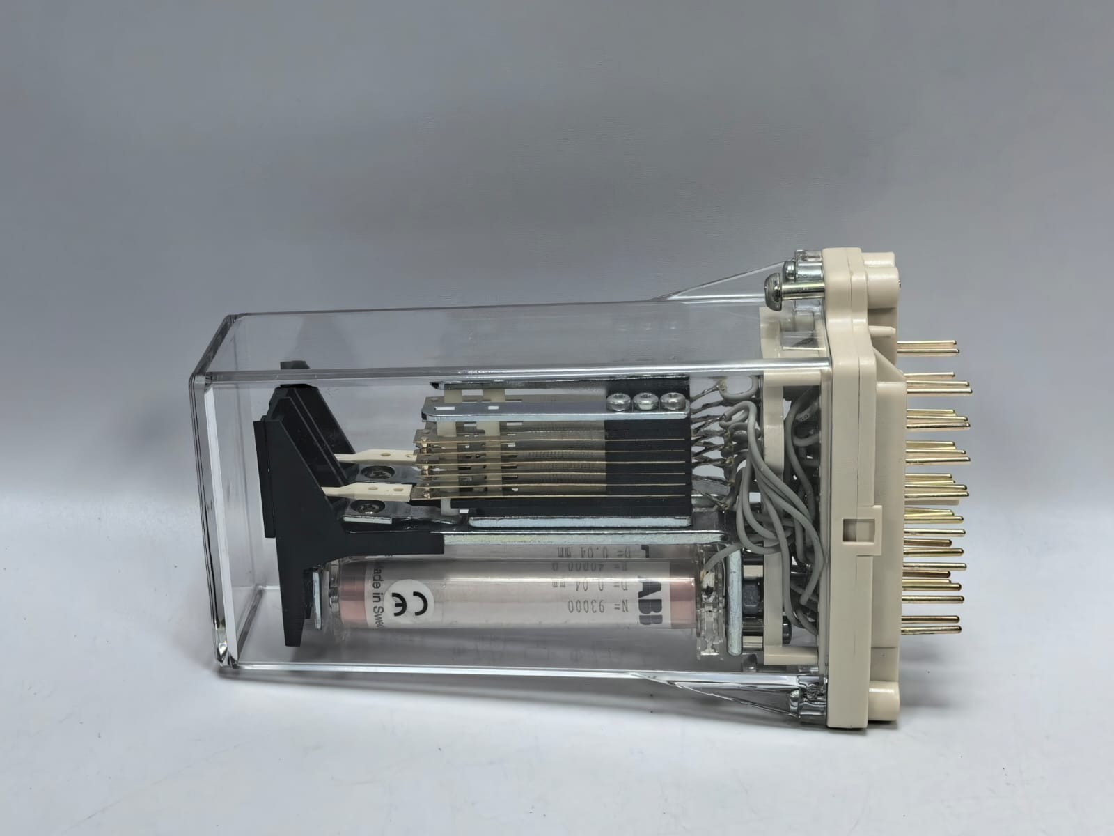 ABB RXSF 1 RK 271 019-AS ABB RXSF 1 RK 271 019-AS AUXILIARY RELAY 220-250V 10