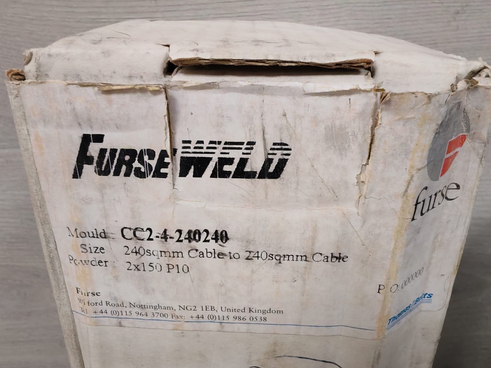 THOMAS & BETTS FURSEWELD CC2-4-240240 THOMAS & BETTS FURSEWELD CC2-4-240240 240SQMM CABLE 10