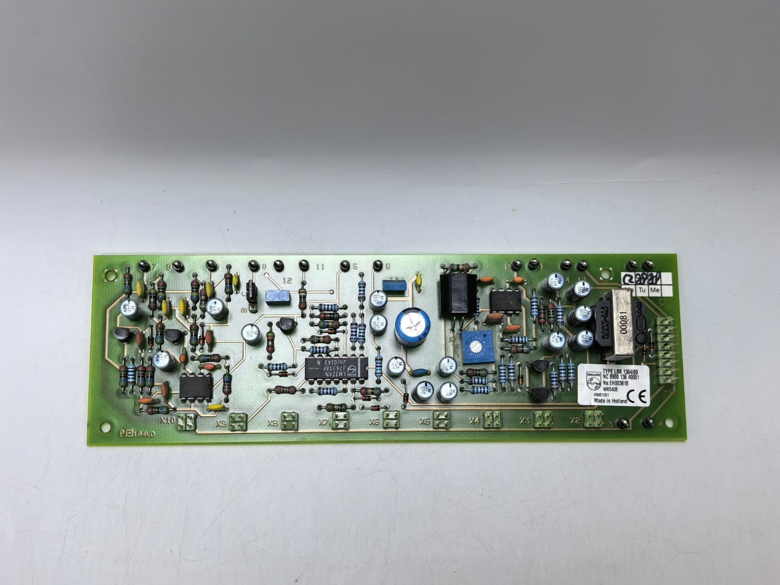 Philips BOARD-8900-136 PHILIPS LBB 1364/00 SM40 MICROPHONE AMPLIFIER BOARD 8900 136 40001 2