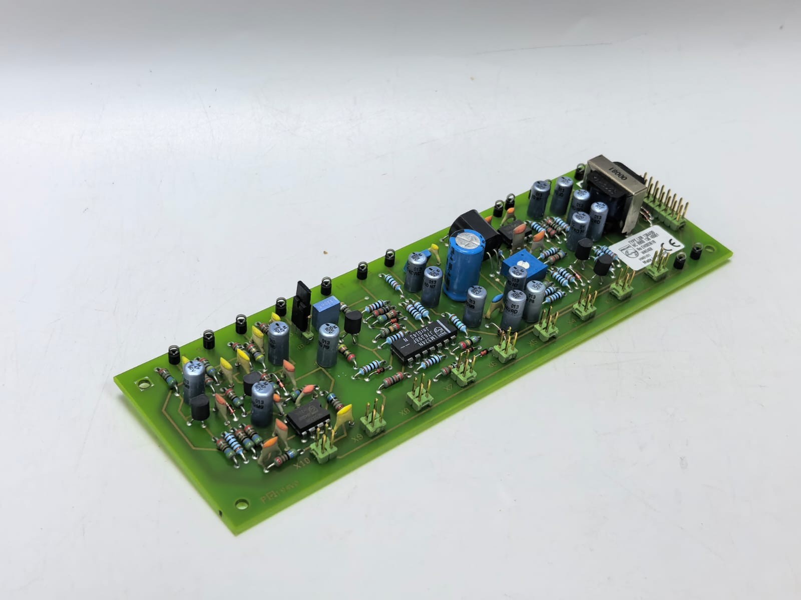 Philips BOARD-8900-136 PHILIPS LBB 1364/00 SM40 MICROPHONE AMPLIFIER BOARD 8900 136 40001 9