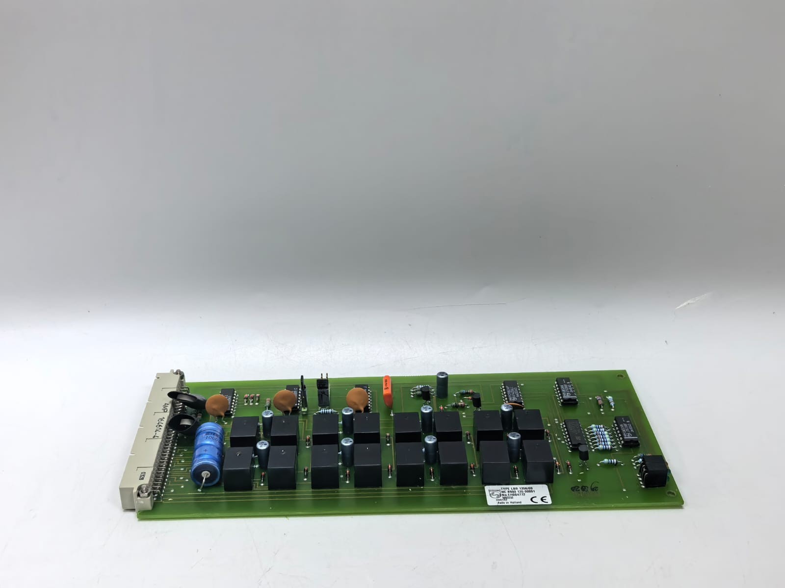 Philips NC-8900-135 PHILIPS LBB 1356/00 SM40 CONTROL RELAY BOARD NC 8900 135 60001 5