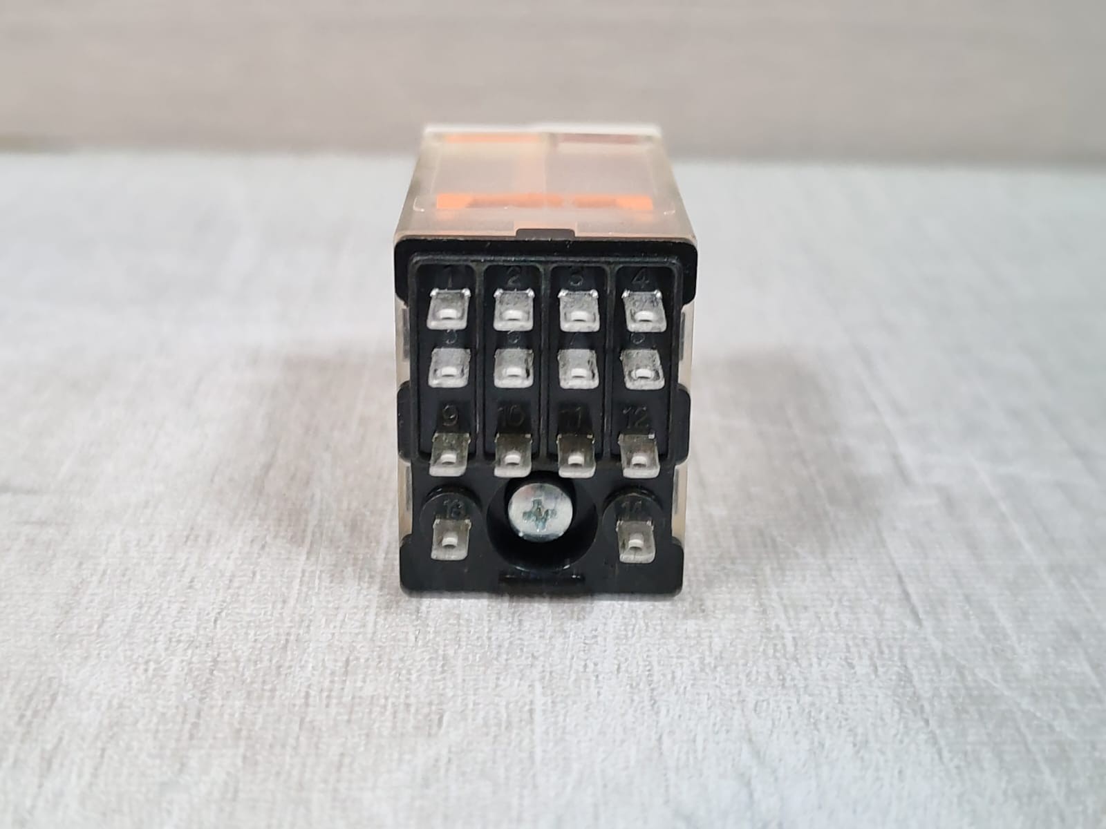 Schneider Electric RXM4AB1P7 SCHNEIDER ELECTRIC RXM4AB1P7 MINITAURE RELAY 10