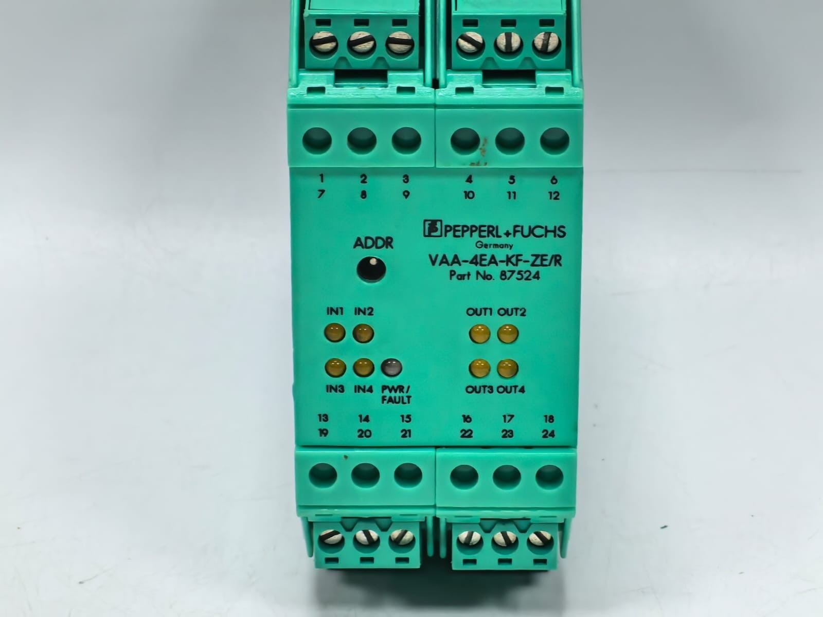 Pepperl 87524 PEPPERL+FUCHS VAA-4EA-KF-ZE/R AS-INTERFACE SENSOR ACTUAL MODULE 87524 2