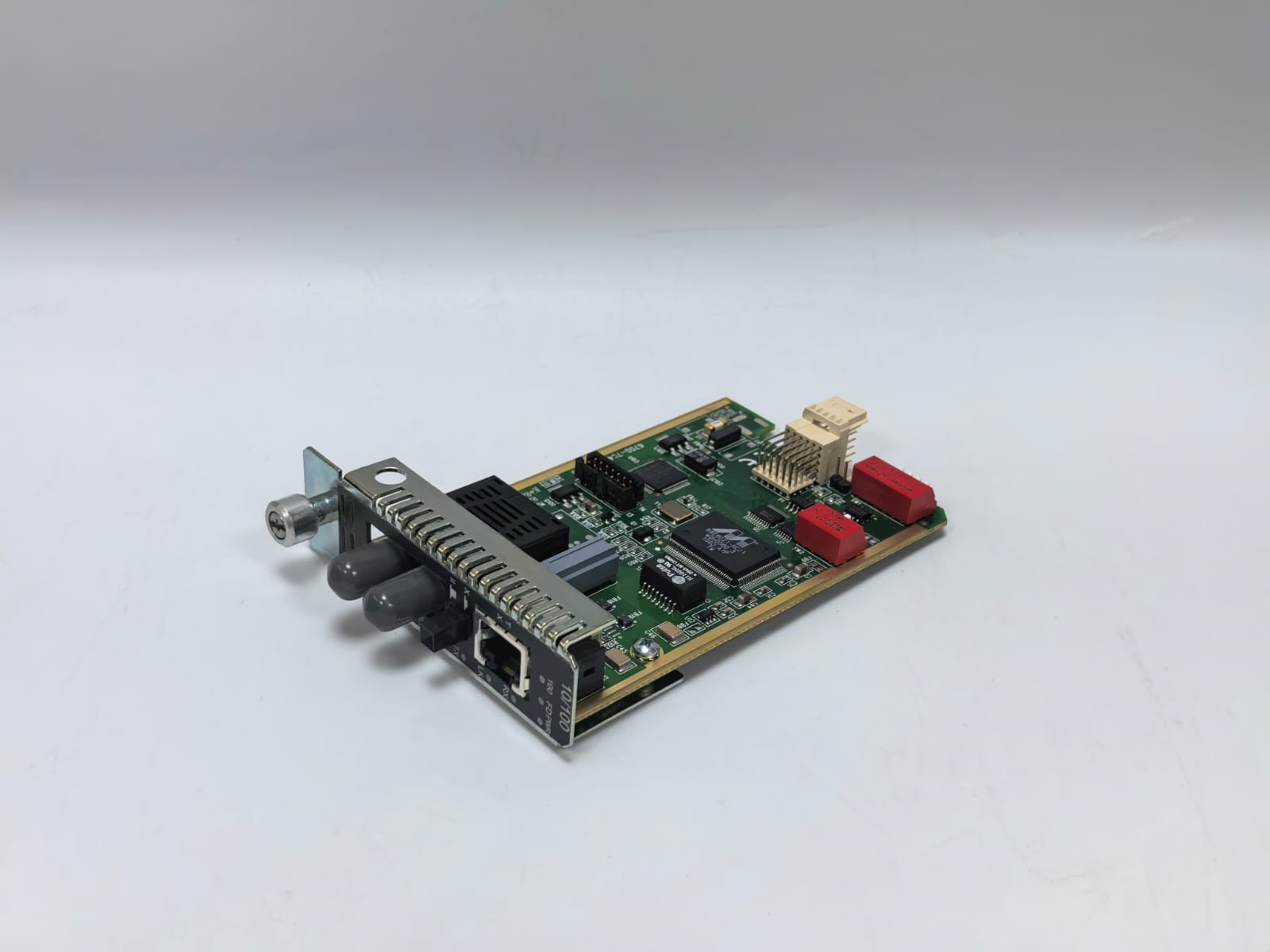 METROBILITY CARD-10 METROBILITY R643-15 CARD, 10/100M TX TO 100M FX/MM-ST 9