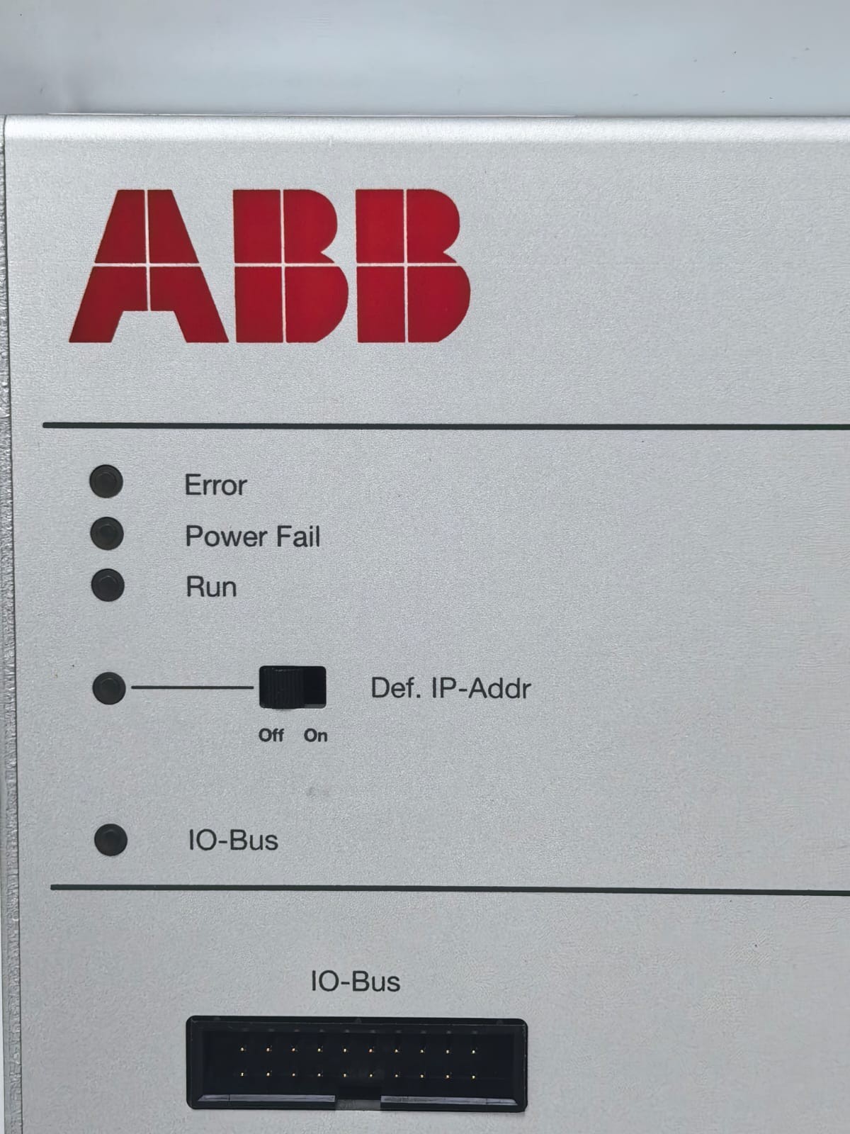 ABB RTU560 ABB RTU560 560MG10 REMOTE TERMINAL UNIT 1KGT017600R0001 3