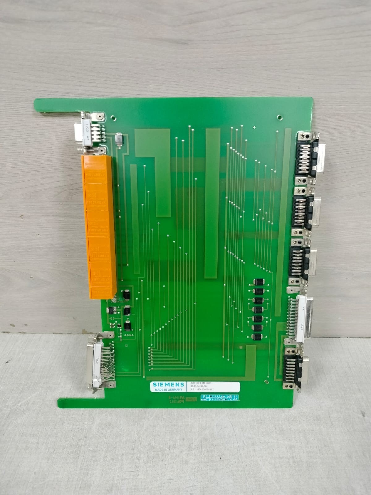 Siemens C79458-L445-B70 C794040-A6310-C432-04 SIEMENS C79458-L445-B70 C794040-A6310-C432-04 LTU DISTRIBUTOR 2