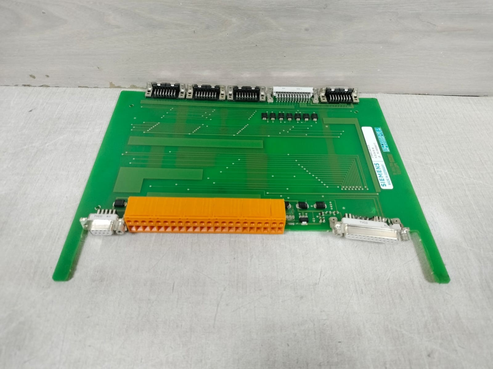 Siemens C79458-L445-B70 C794040-A6310-C432-04 SIEMENS C79458-L445-B70 C794040-A6310-C432-04 LTU DISTRIBUTOR 4