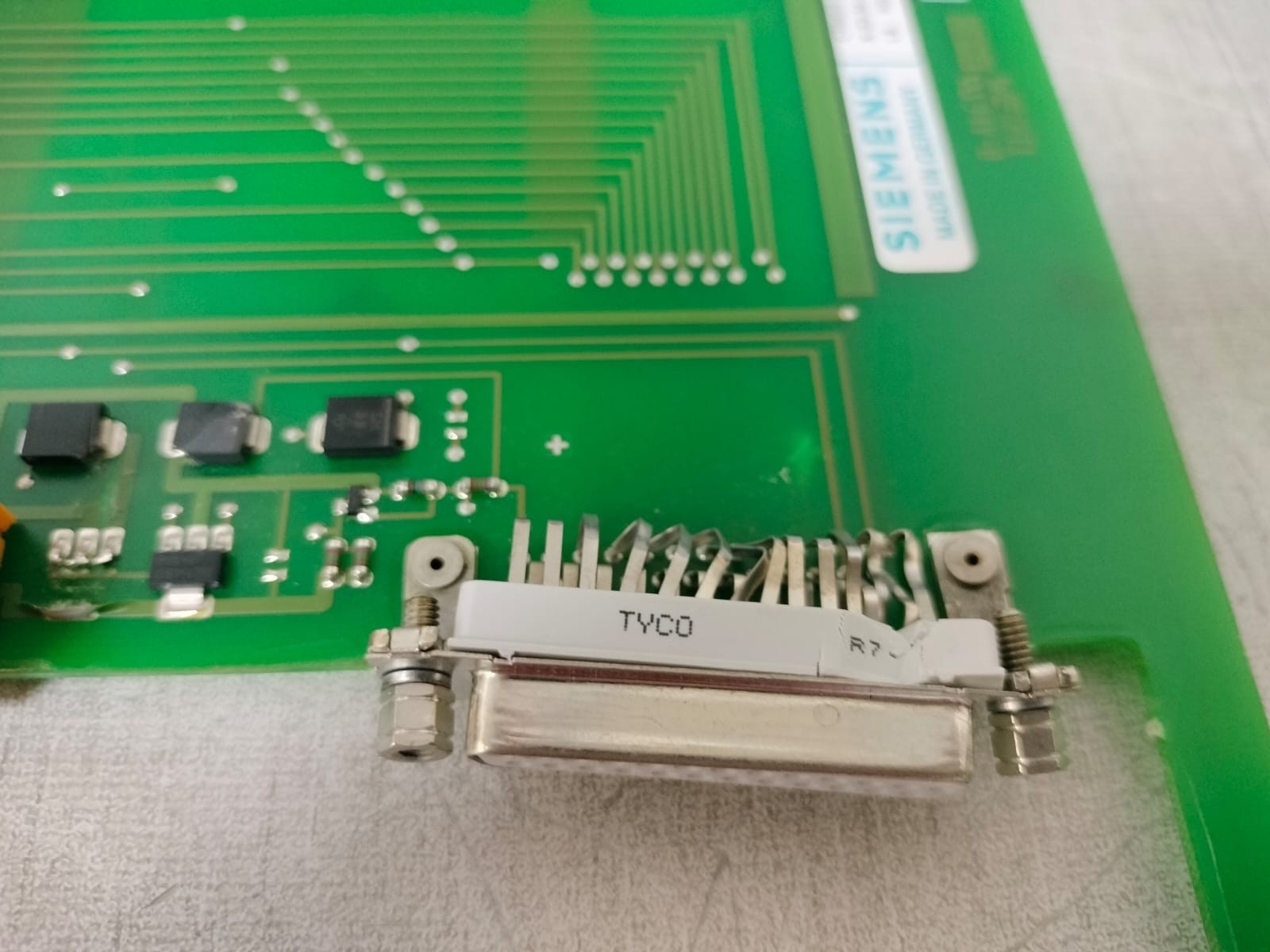 Siemens C79458-L445-B70 C794040-A6310-C432-04 SIEMENS C79458-L445-B70 C794040-A6310-C432-04 LTU DISTRIBUTOR 5