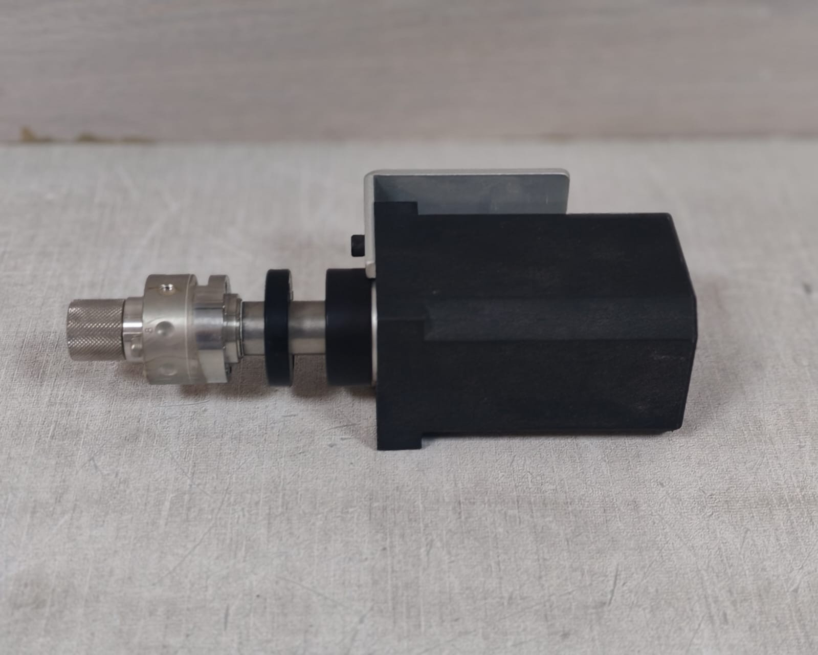 VICI EHMA EH2C8WEN5 VICI EHMA EH2C8WEN5 TWO POSITION MICRO-ELECTRIC VALVE ACTUATOR 8PORTS 2
