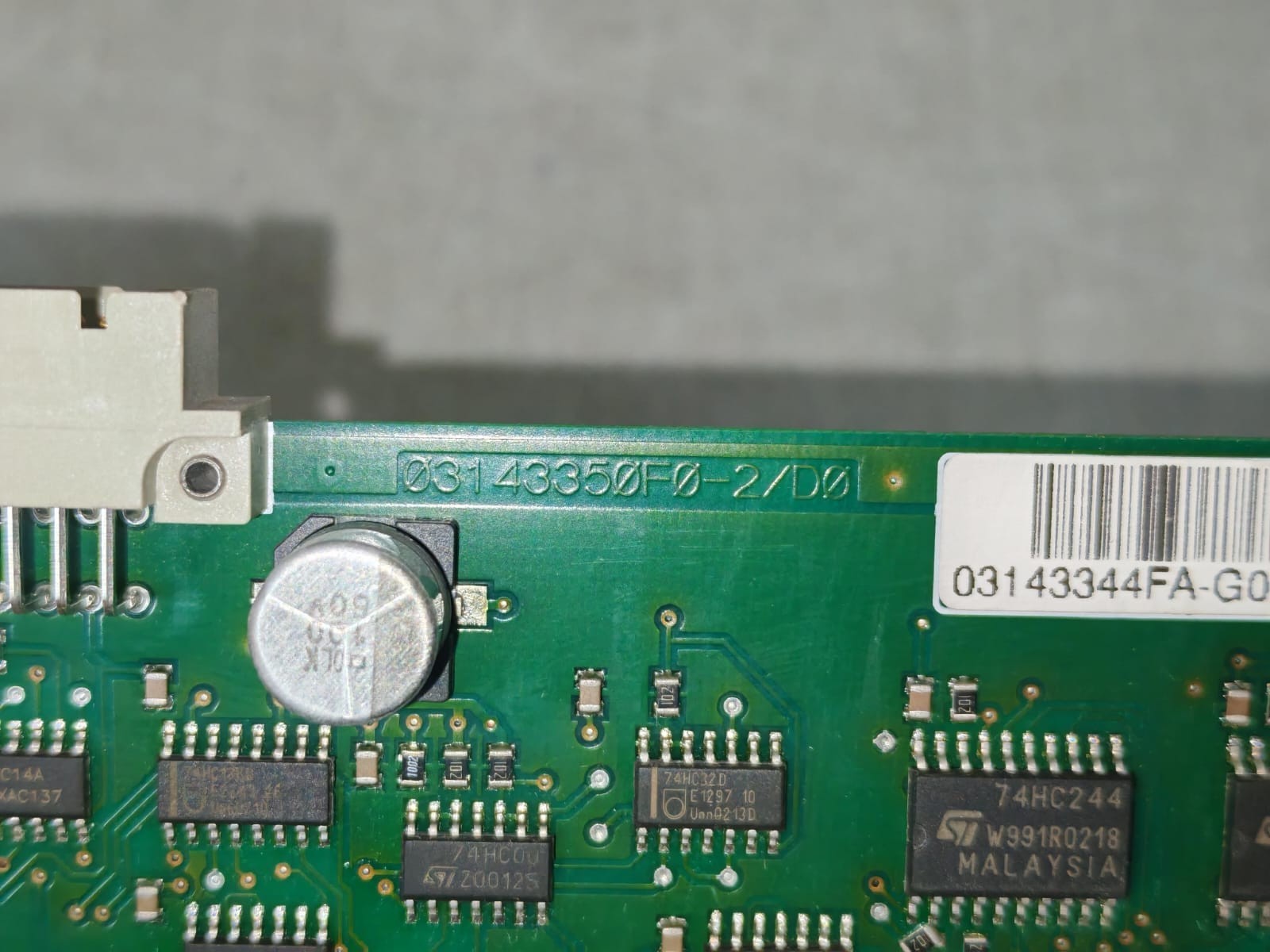 Schneider Electric 03143350F0-2/D0 03143344FA-G0-0241152 MERLIN GERIN 03143350F0-2/D0 03143344FA-G0-0241152 CIRCUIT BOARD 7