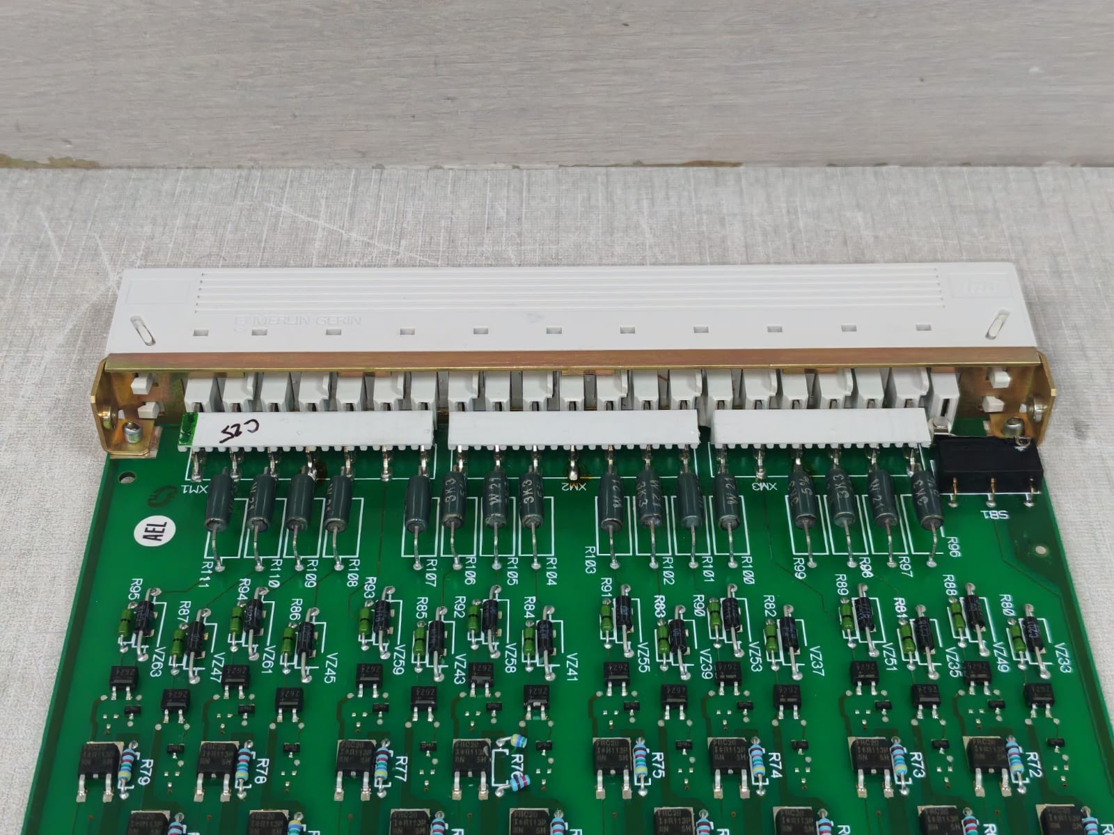 Schneider Electric 03143350F0-2/D0 03143344FA-G0-0241152 MERLIN GERIN 03143350F0-2/D0 03143344FA-G0-0241152 CIRCUIT BOARD 10