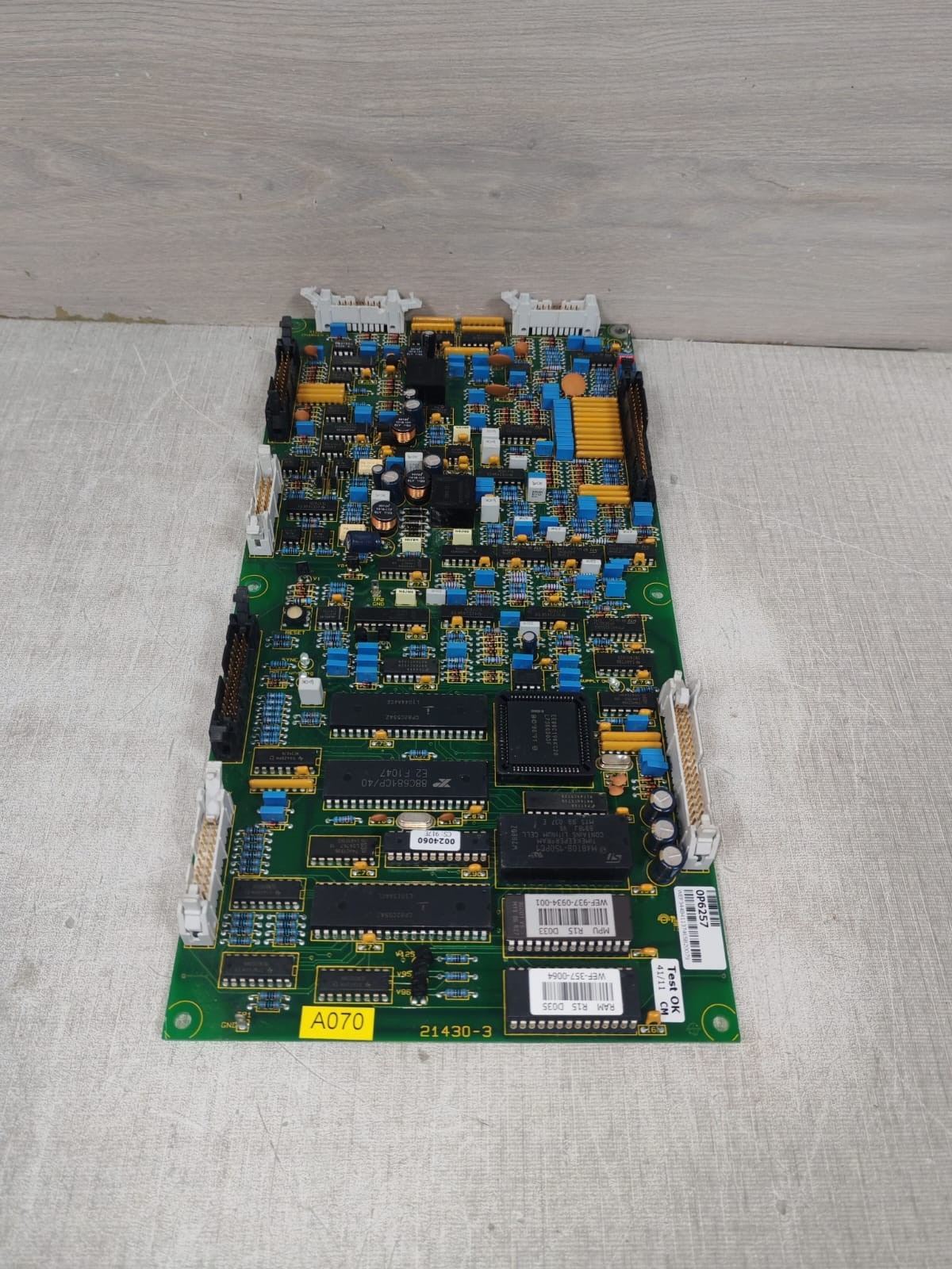GUTOR 0P6257 21430-3 GUTOR 0P6257 21430-3 PCA SDC CONTROL BOARD 6