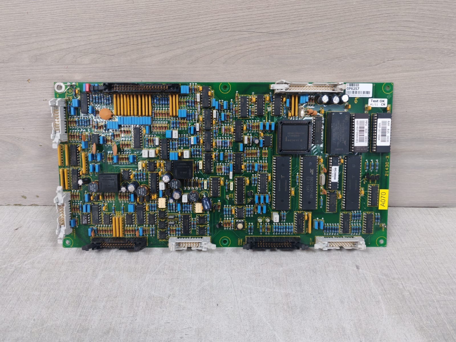 GUTOR 0P6257 21430-3 PCA SDC CONTROL BOARD