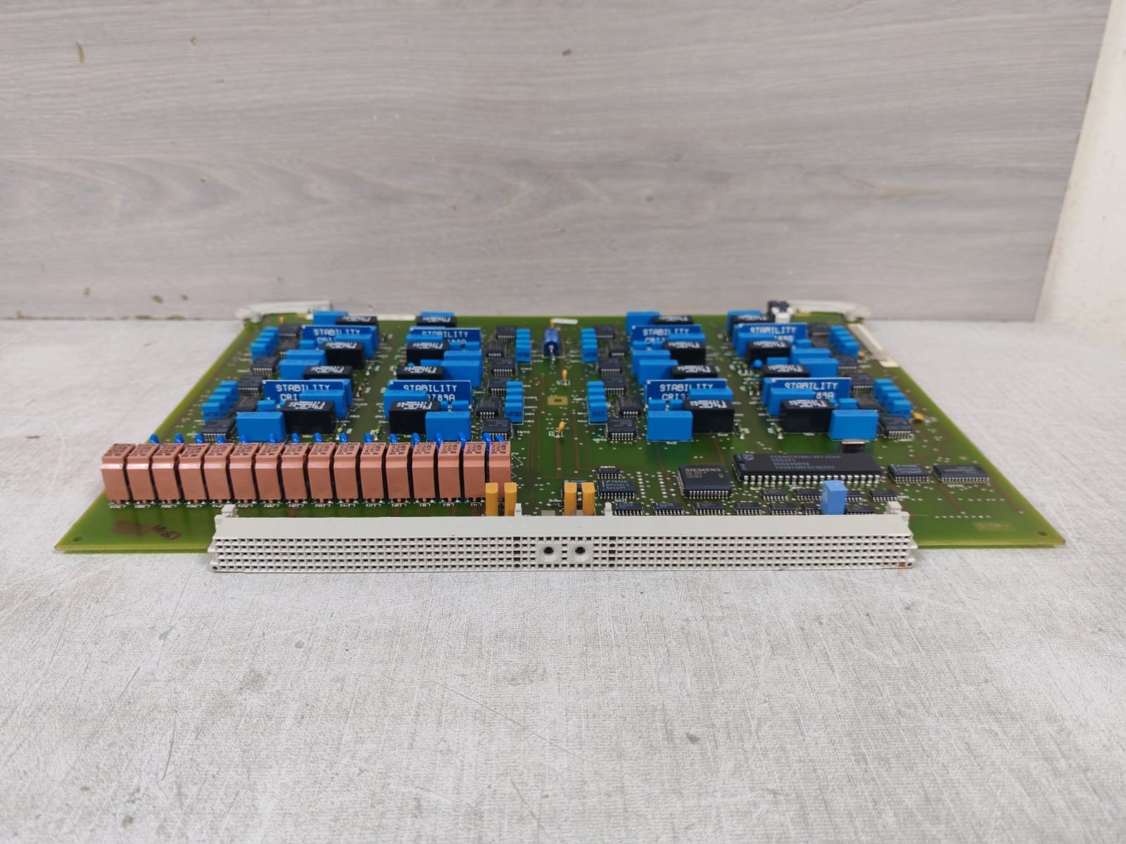Siemens SLA16 S30810-Q2702-X-6 / A30810-X2702-X-8-7411 SIEMENS SLA16 S30810-Q2702-X-6 / A30810-X2702-X-8-7411 MODULE BOARD 6
