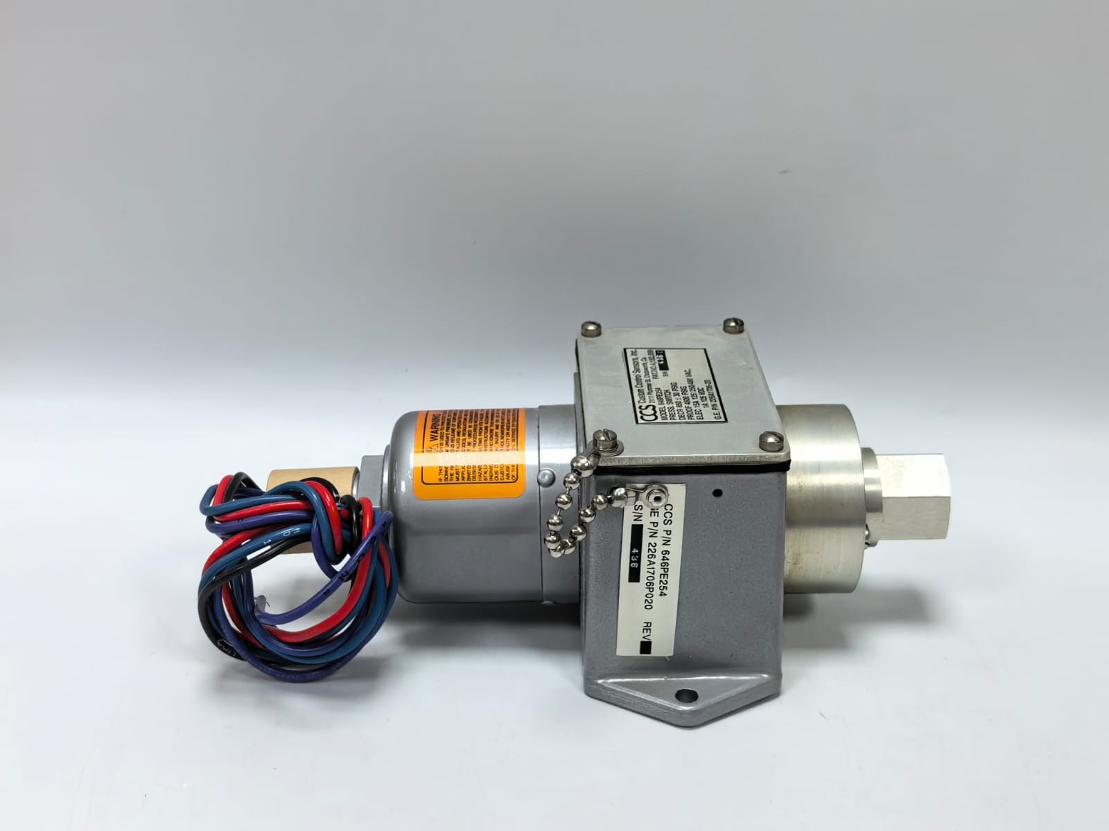 CCS 646PE254 CCS CUSTOM CONTROL SENSORS 646PE254 PRES SWITCH 226A1706-20 5