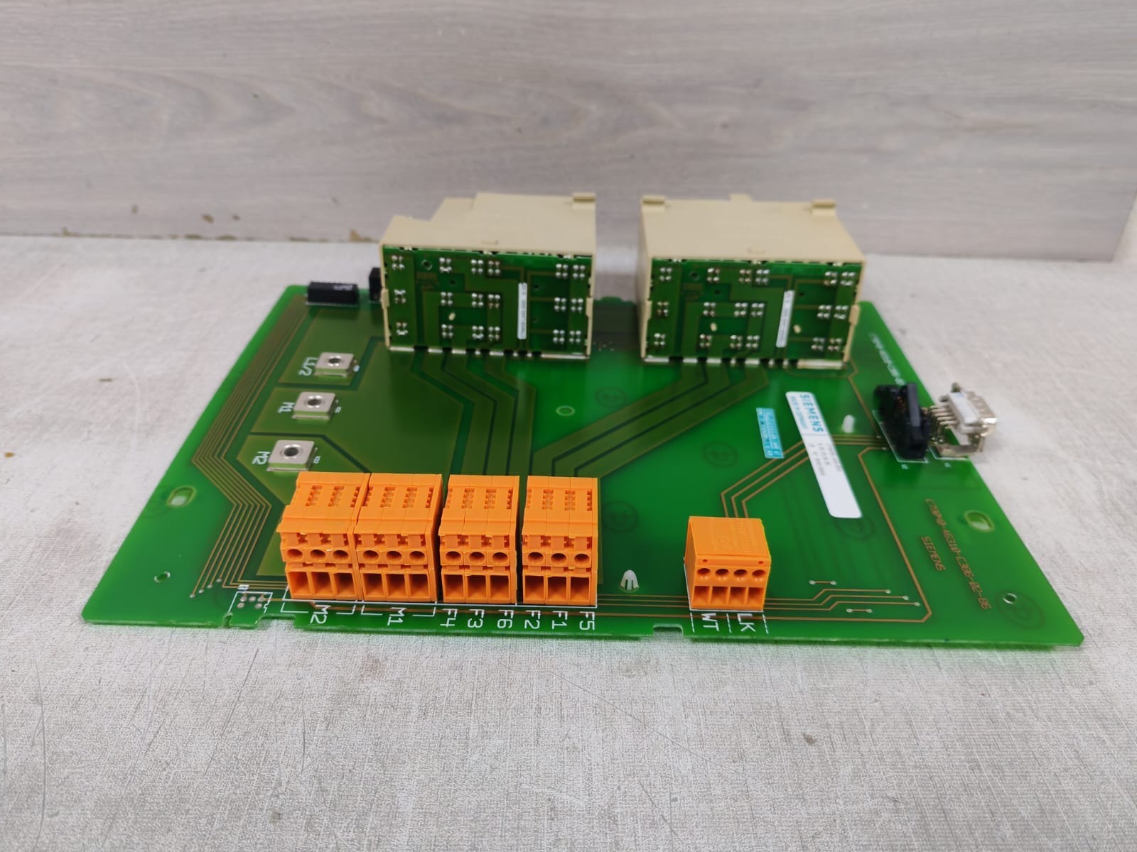 Siemens C79458-L445-B50 / C79040-A6310-C386-02-86 SIEMENS C79458-L445-B50 / C79040-A6310-C386-02-86 MODULE 9