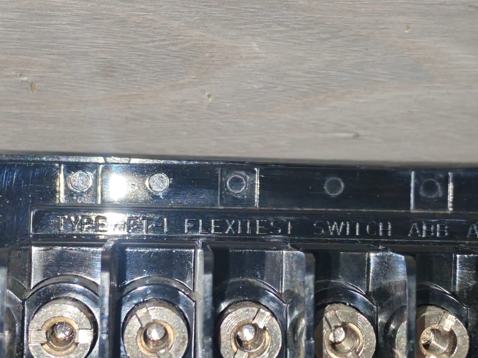 ABB 129A514G01 A FT1-014 ABB 129A514G01 A FT1-014 FLEXITEST SWITCH 9
