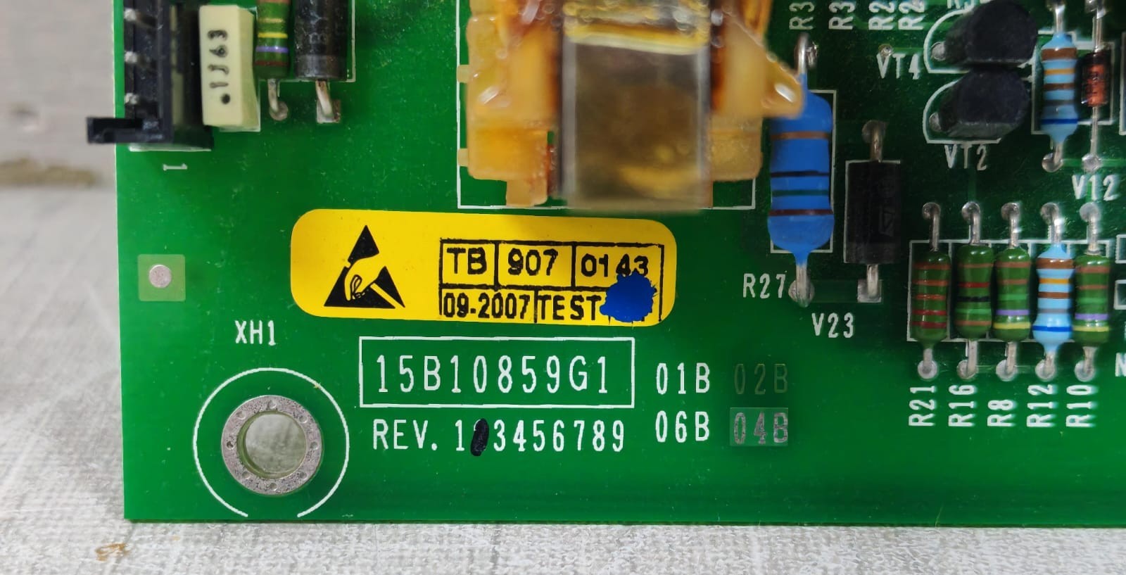 15B10859G1 REV.2 / 15H50551 REV.B 15B10859G1 REV.2 / 15H50551 REV.B CIRCUIT BOARD 4
