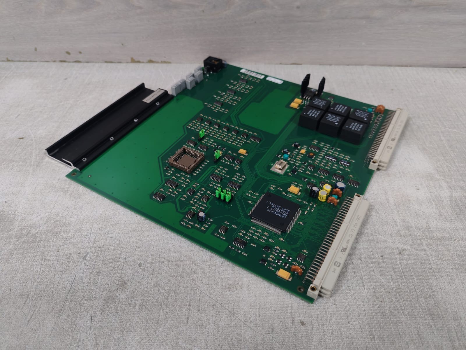 ZENITEL NORWAY STENTOFON 7107/1 1009301000105016 ZENITEL NORWAY STENTOFON 7107/1 1009301000105016 APC BOARD 4