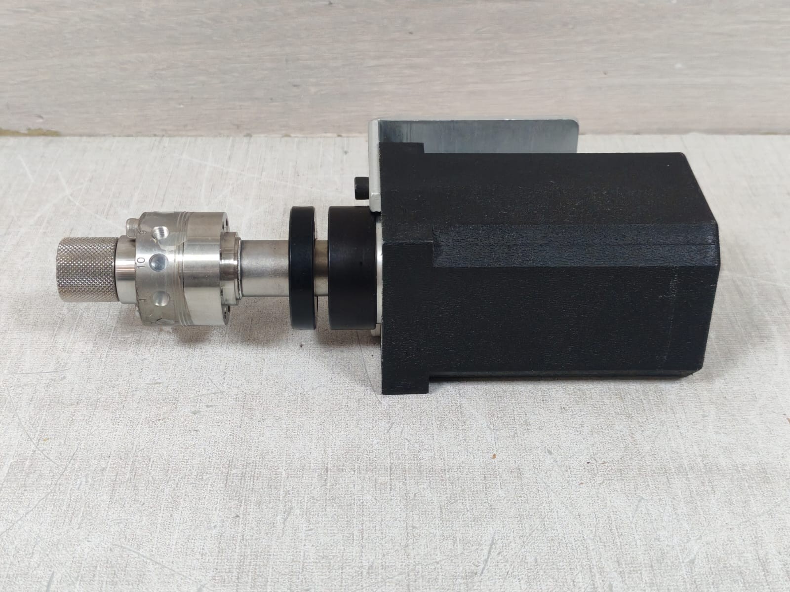 VICI EHMA EH2C10WEHC VICI EHMA EH2C10WEHC TWO POSITION MICRO-ELECTRIC VALVE ACTUATOR 10PORTS 5