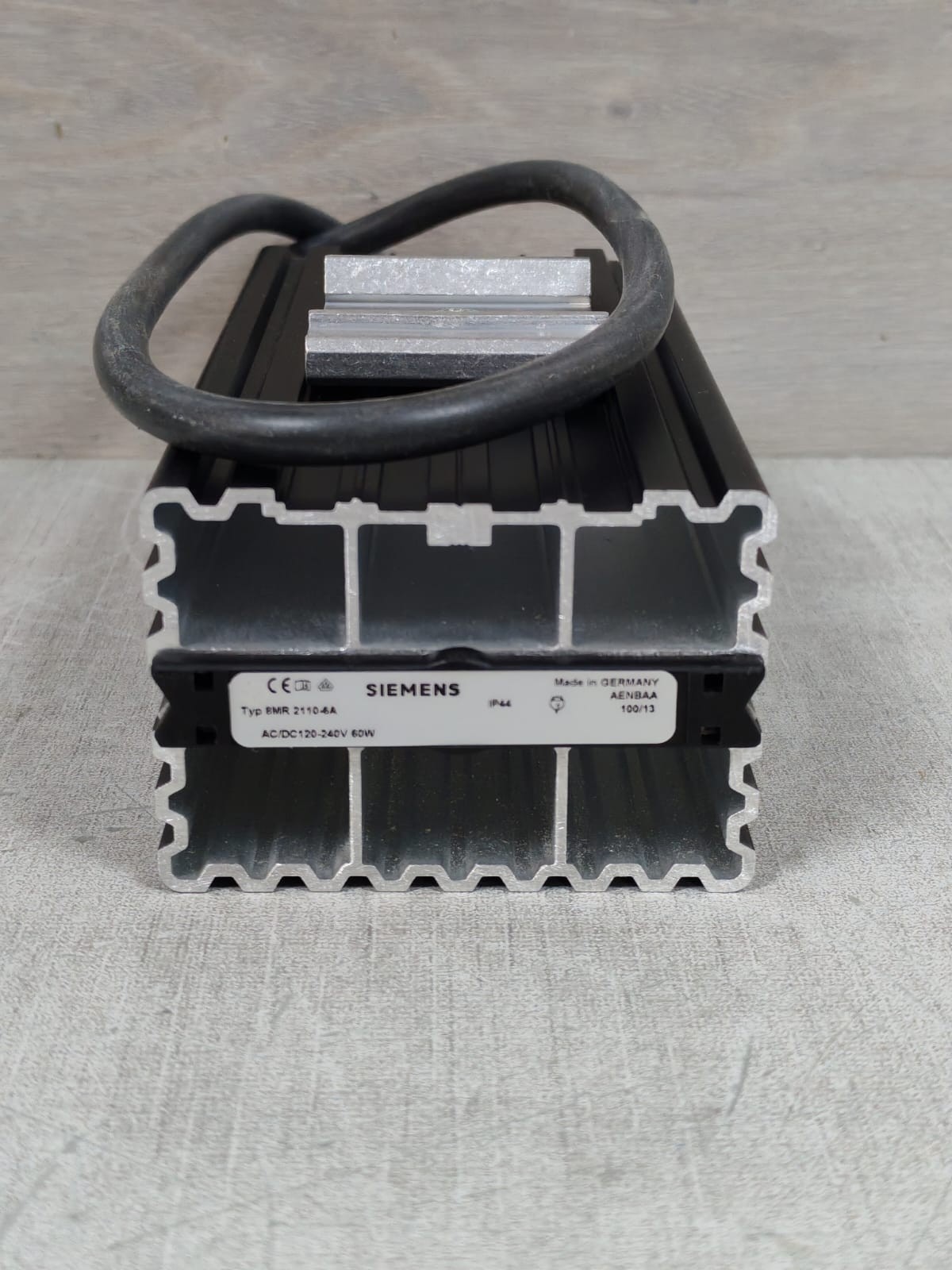 Siemens 8MR2110-6A SIEMENS 8MR2110-6A HEATER UNIT 120-240V 2