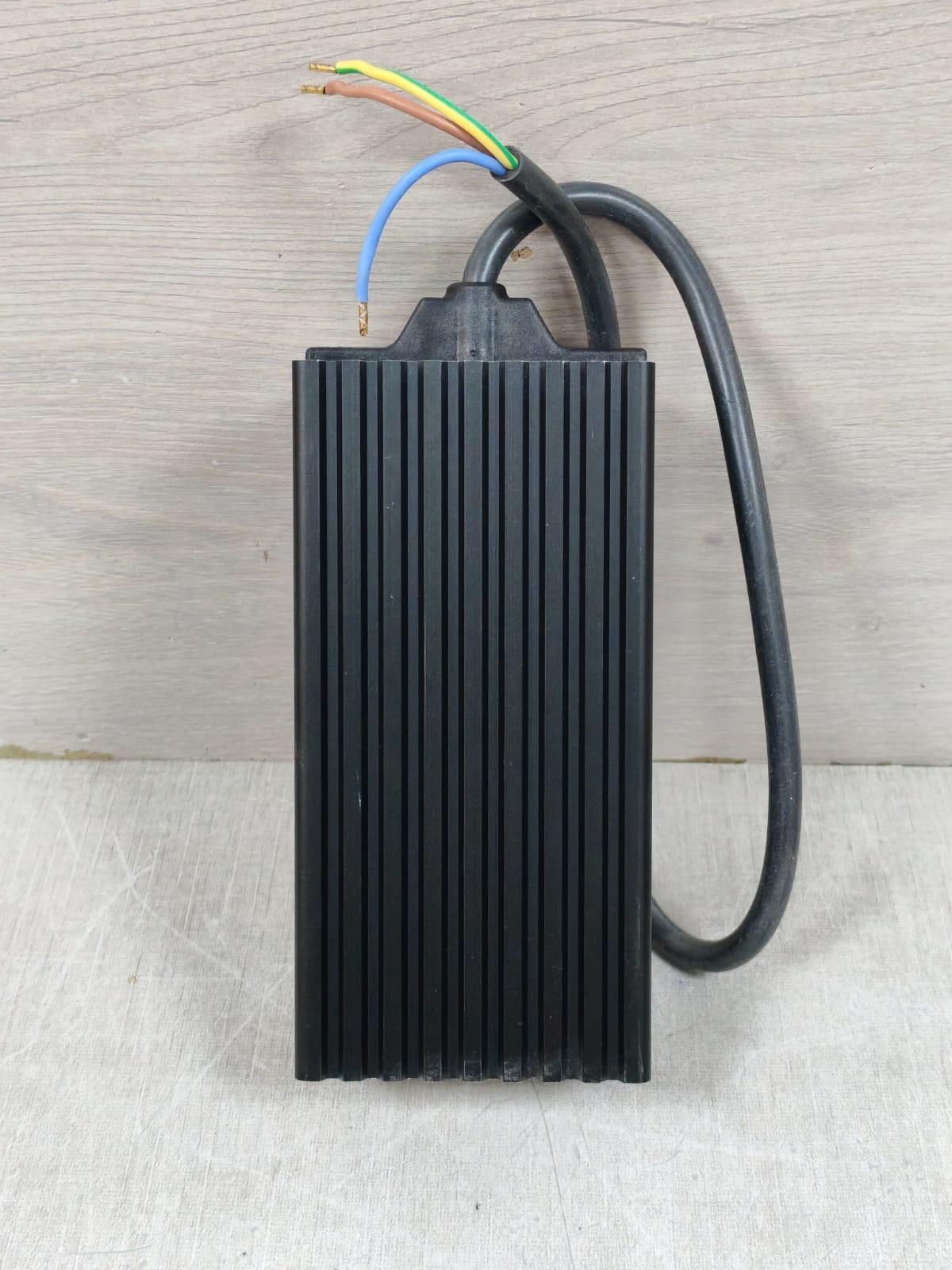 Siemens 8MR2110-6A SIEMENS 8MR2110-6A HEATER UNIT 120-240V 8